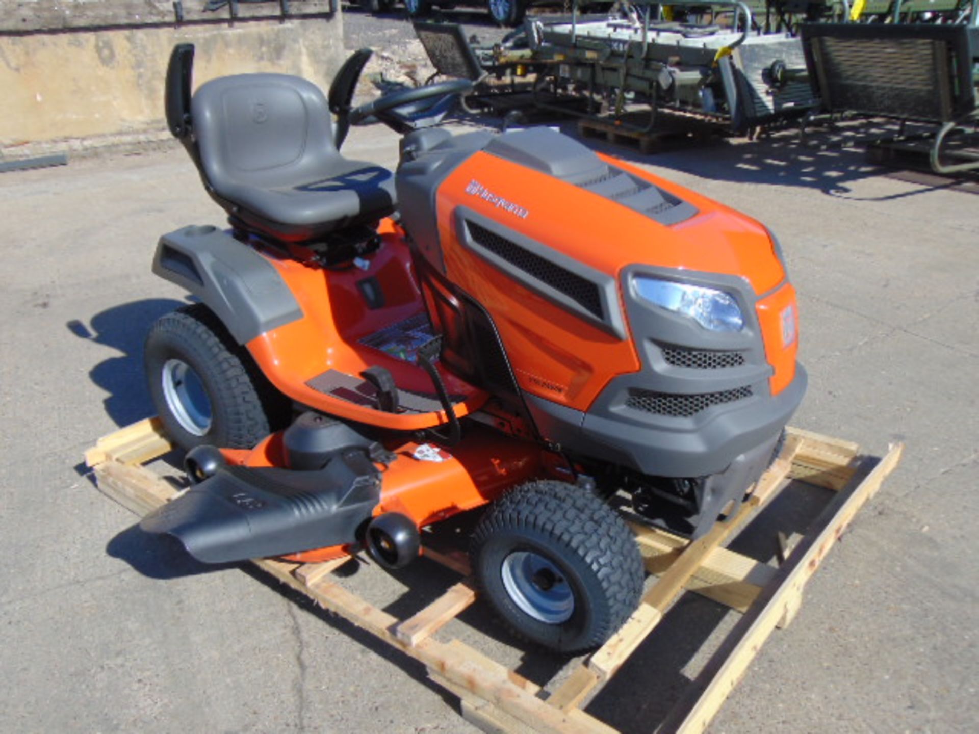 New Unused Husqvarna YTA24V48 24-HP V-twin Automatic 48-in Ride On Lawn Tractor