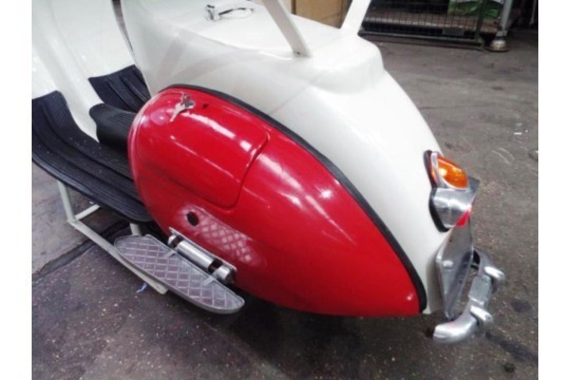 Vintage Vespa 150 Scooter Glass Top Table - Image 13 of 16