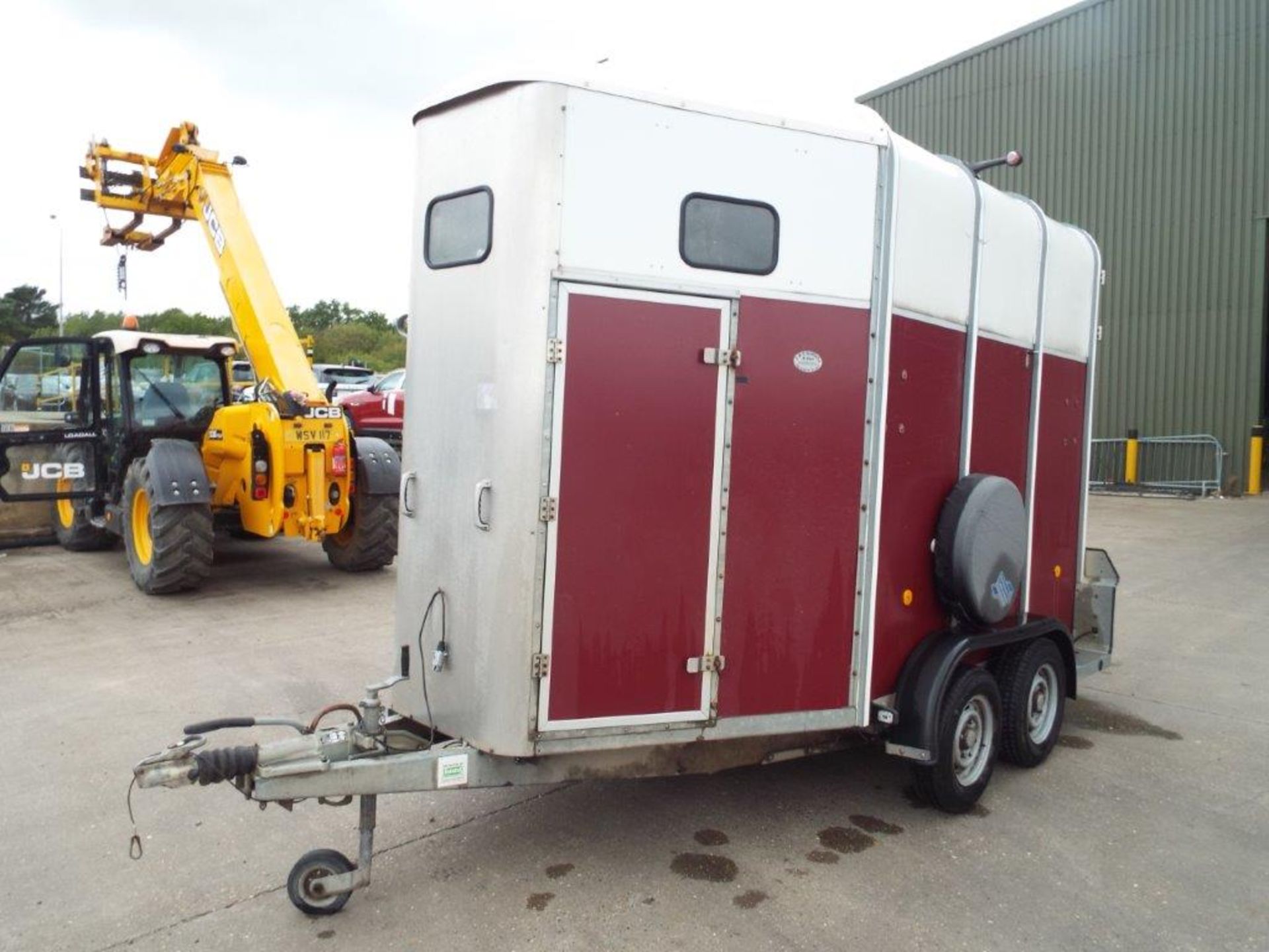 Ifor Williams HB510 Twin Axle 2 Horse Trailer - Image 6 of 25