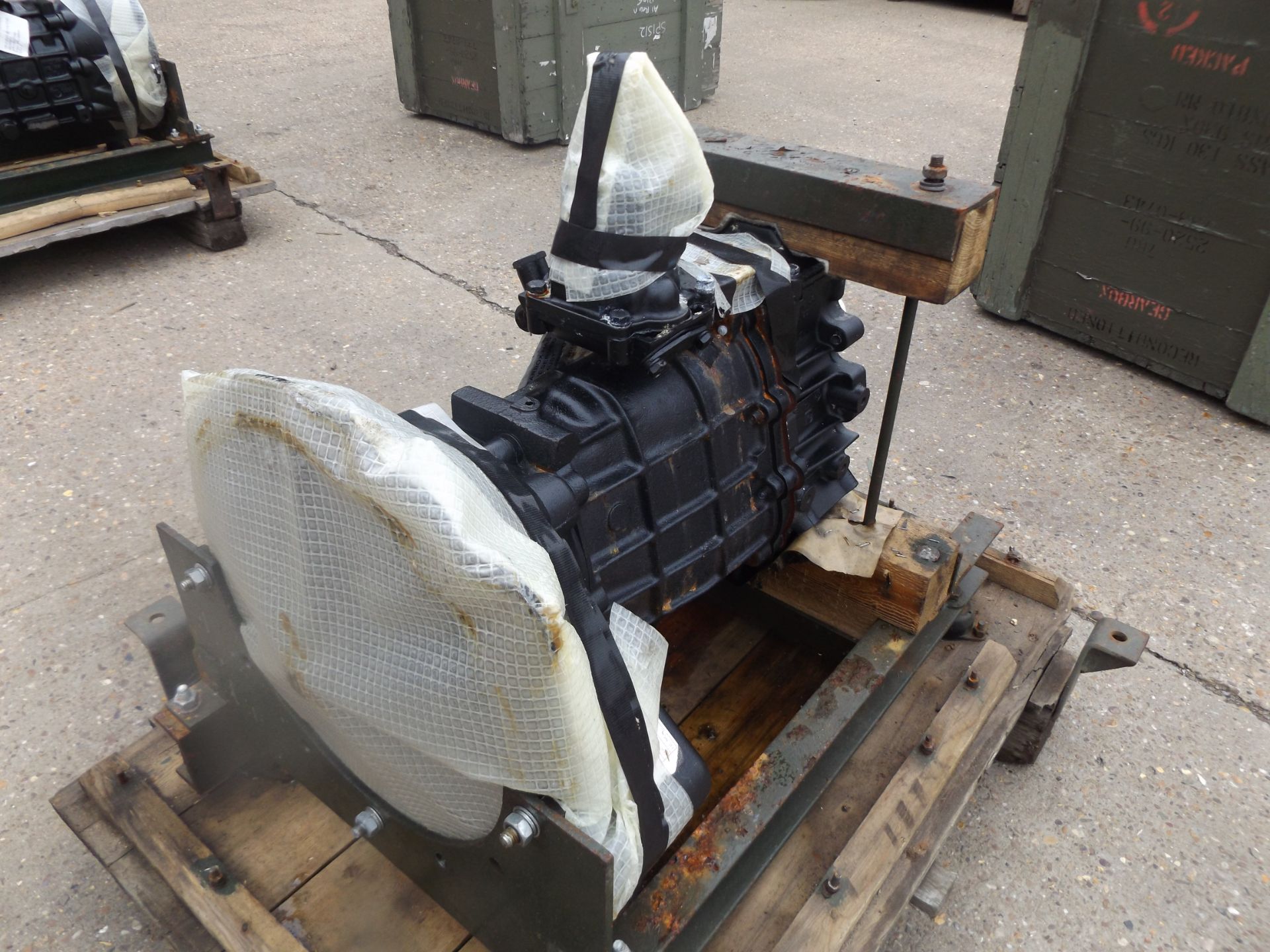 A1 Reconditioned Land Rover LT77 Gearbox - Image 4 of 6