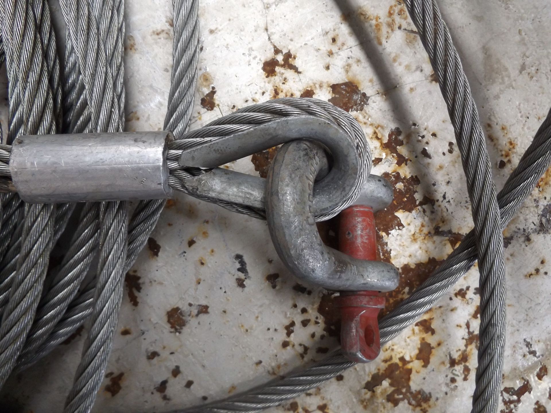 Mixed Stillage of Wire Rope and Grease Guns - Image 4 of 5