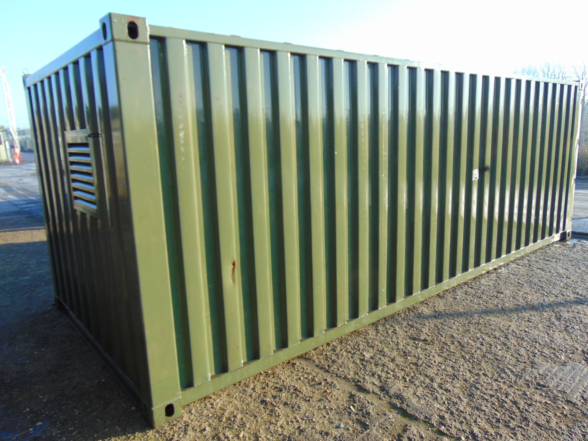20ft ISO Shipping Container complete with fitted internal roller racking storage system - Image 3 of 11