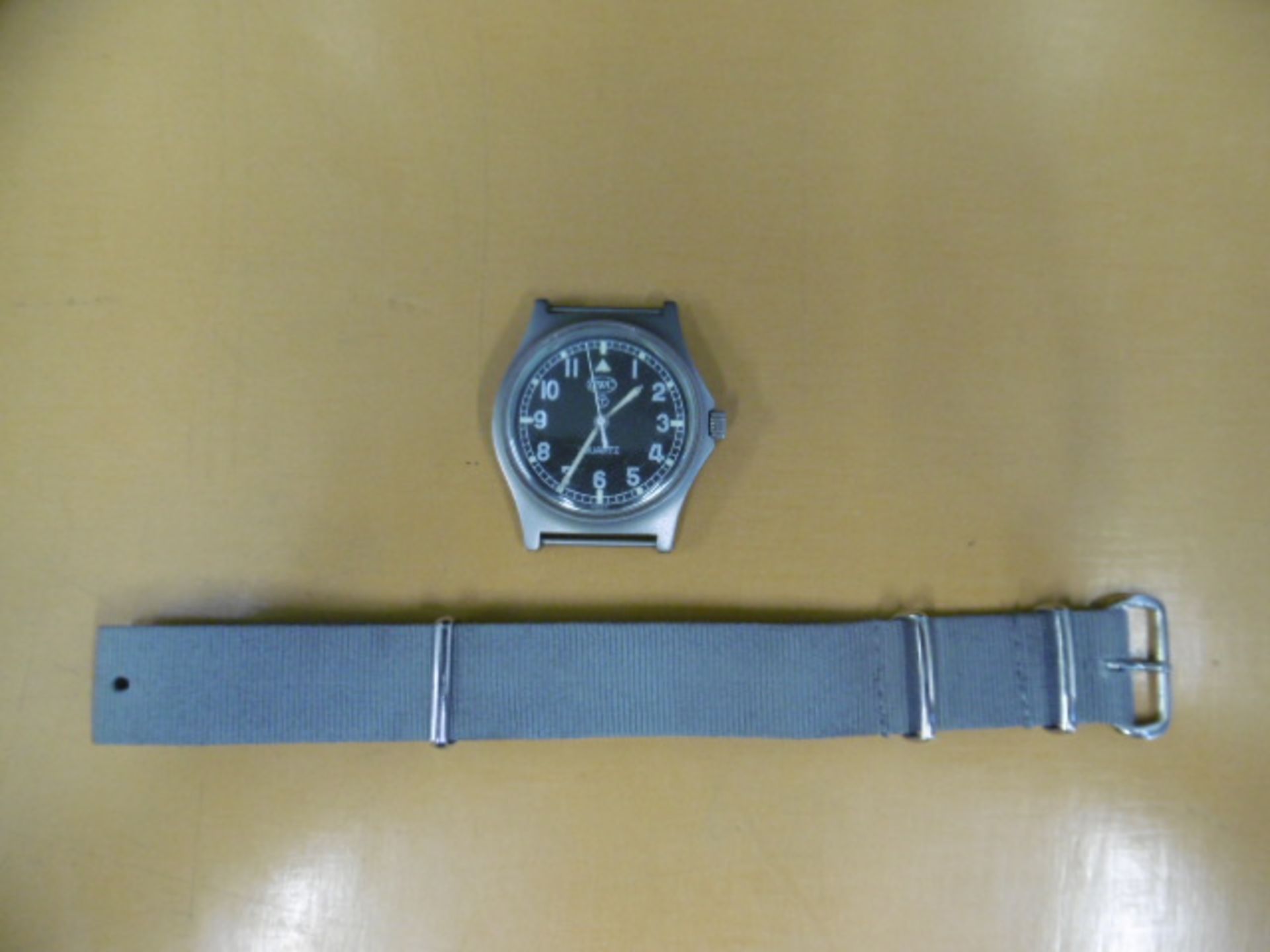 1 x Genuine British Army CWC Quartz Wrist Watch - Image 5 of 7