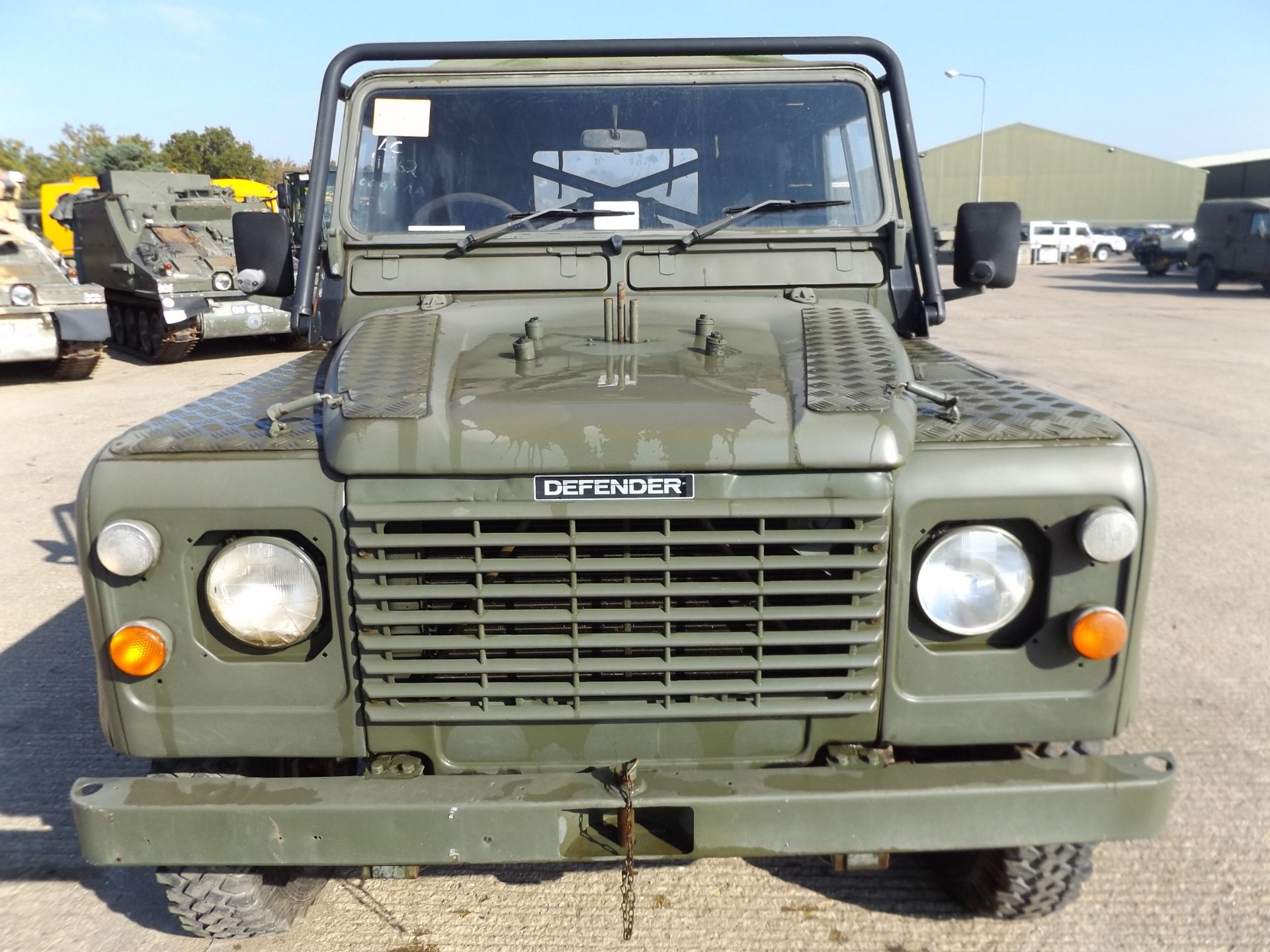 Land Rover TITHONUS 110 Soft Top - Bild 2 aus 18