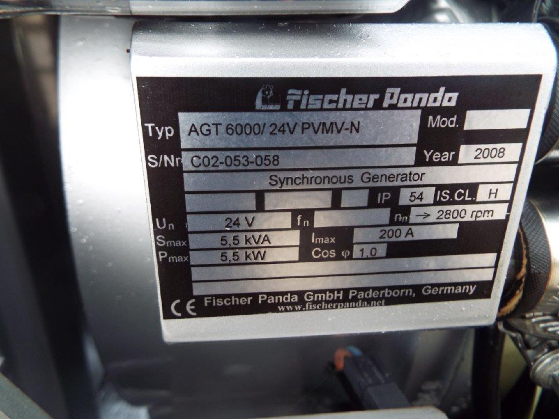 TEST HOURS ONLY Fischer Panda AGT 6000/24V PVMV-N Kubota Diesel 5.5 KVA Fully Enclosed Generator Set - Image 11 of 13