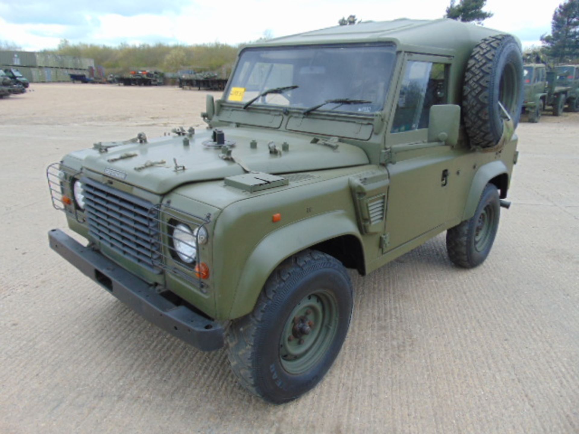 Military Specification Land Rover Wolf 90 Hard Top - Image 3 of 22