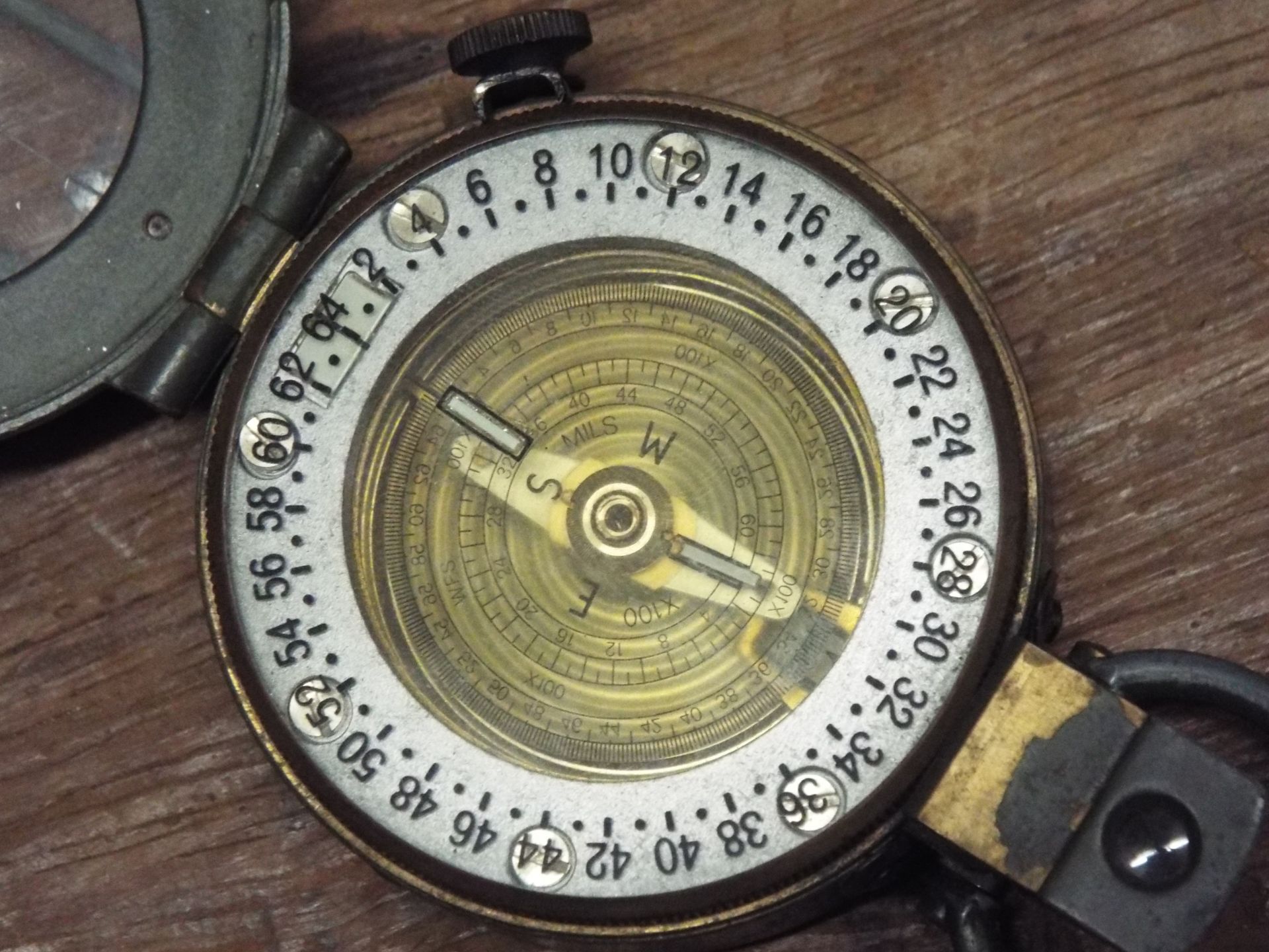 Genuine British Army Stanley Prismatic Marching Compass - Image 2 of 4