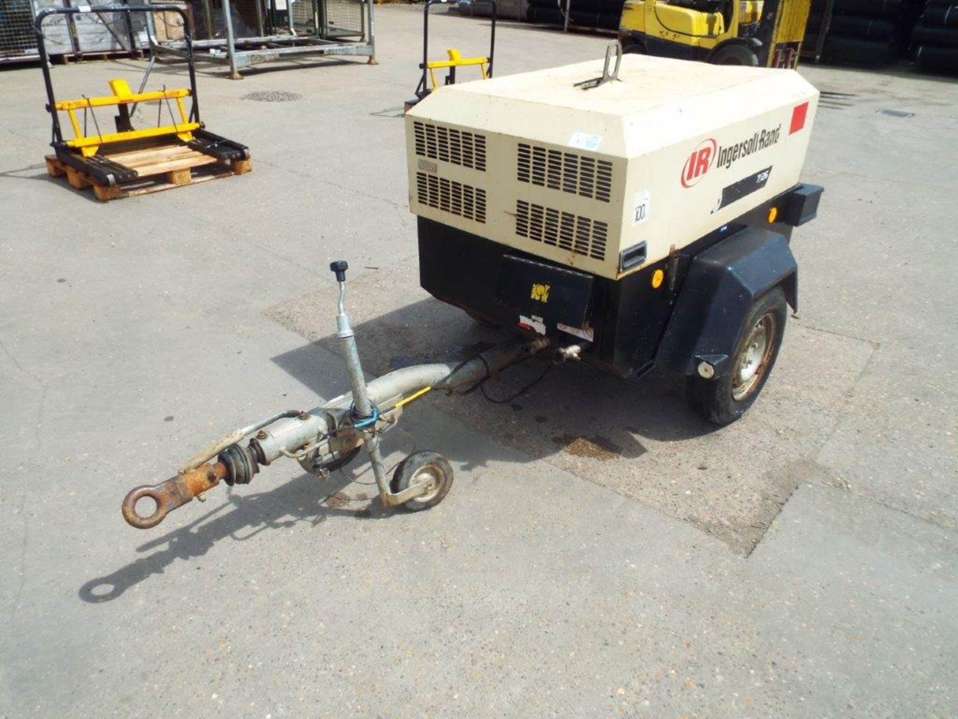 Ingersoll Rand 7/26 7 Bar Twin Tool Mobile Air Compressor - Image 3 of 18