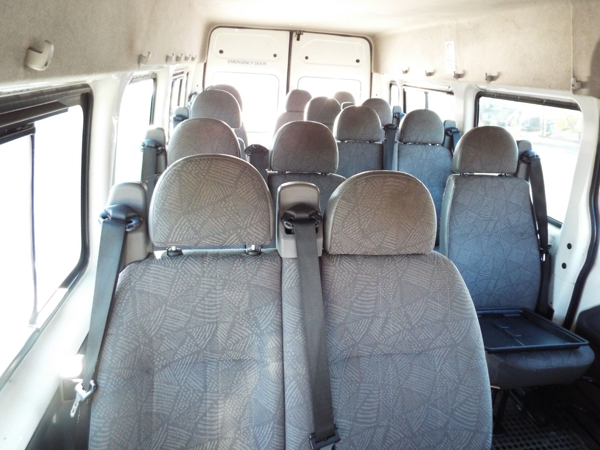 Ford Transit 16 Seat Minibus - Bild 13 aus 17