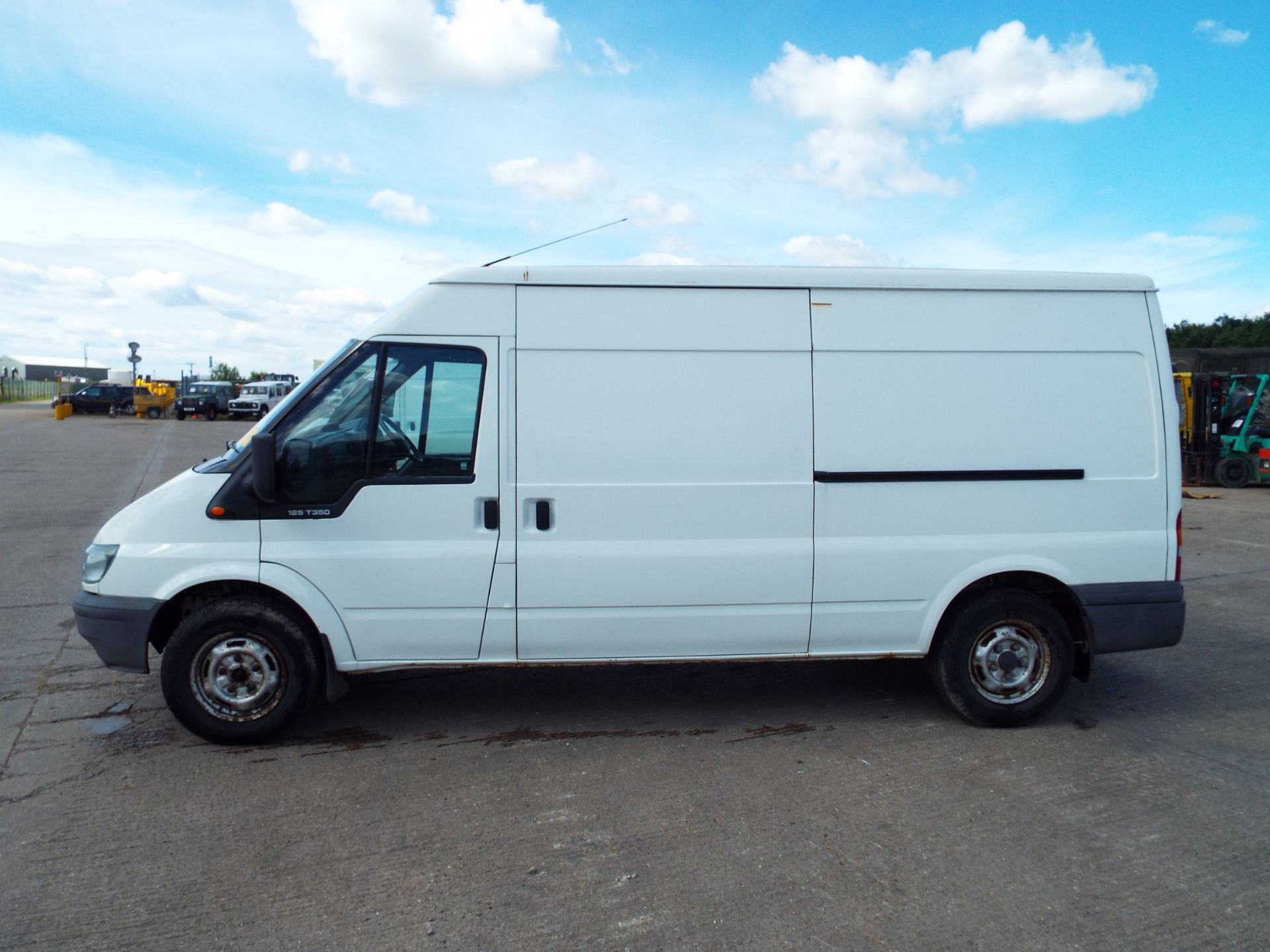 Ford Transit 350 LWB TD Panel Van - Image 4 of 20