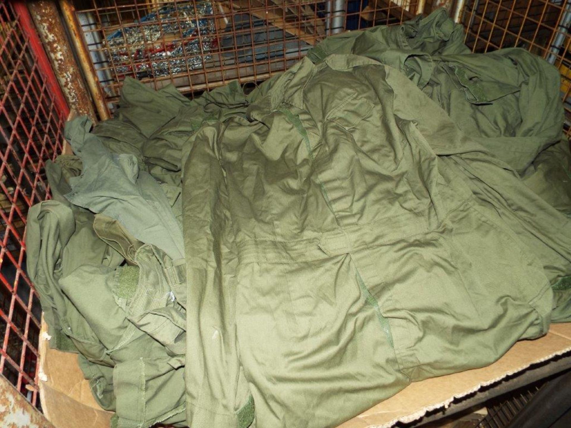 Approx 40 x Army Issue Olive Coveralls, Size 160/84 - Bild 3 aus 4