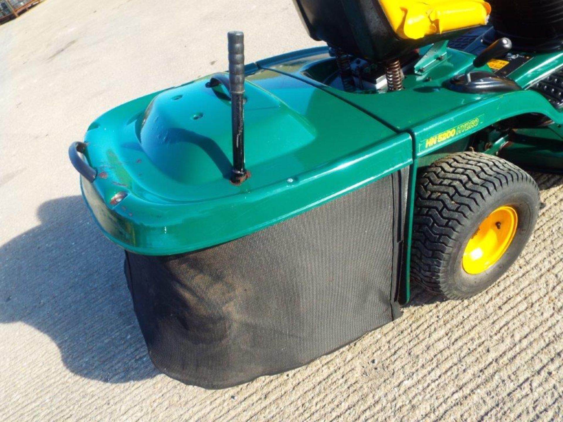 Yardman HN5200 Hydro Ride On Mower - Bild 15 aus 19