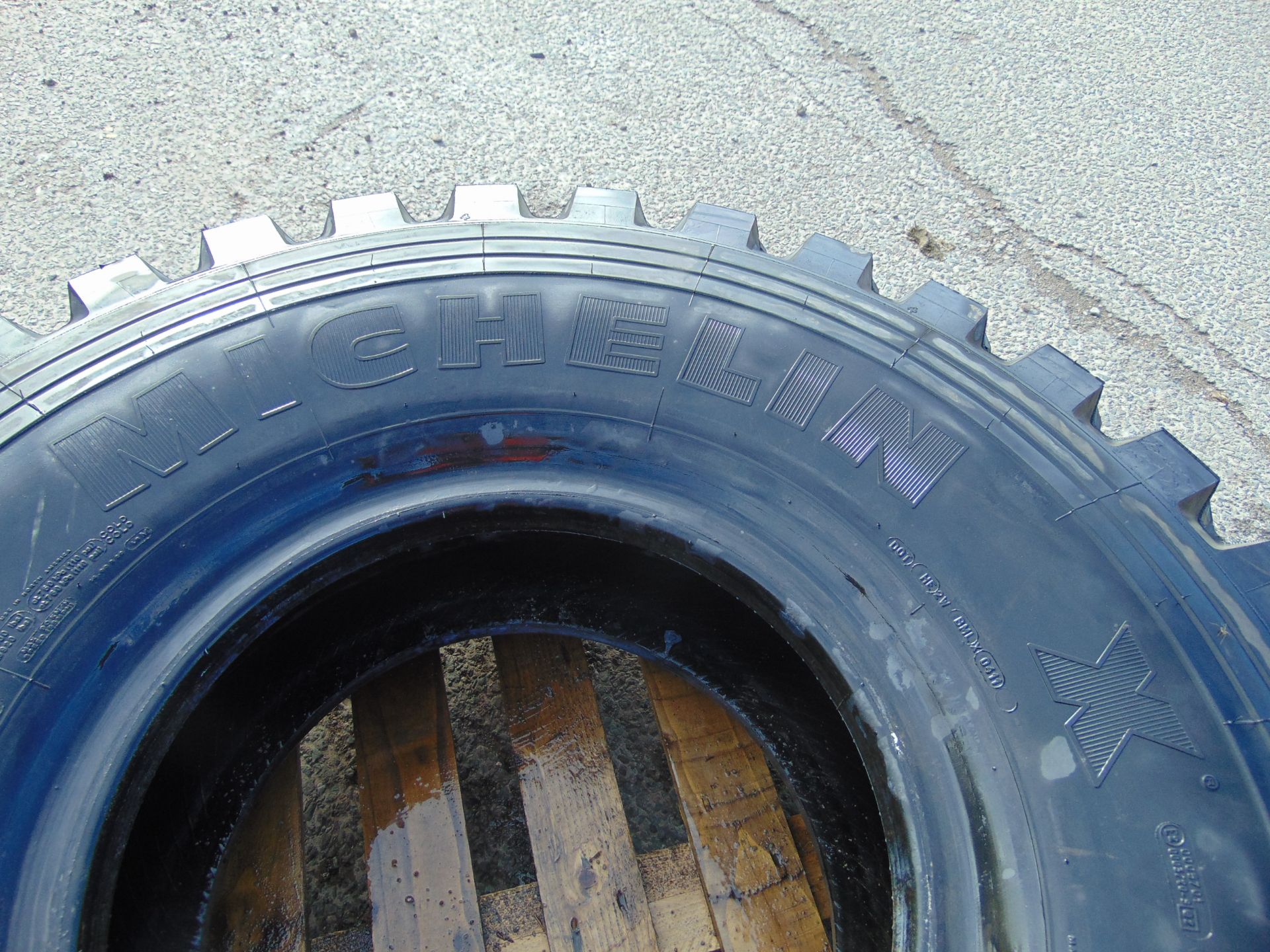 Michelin XZL 14.00 R20 Tyre - Bild 2 aus 5