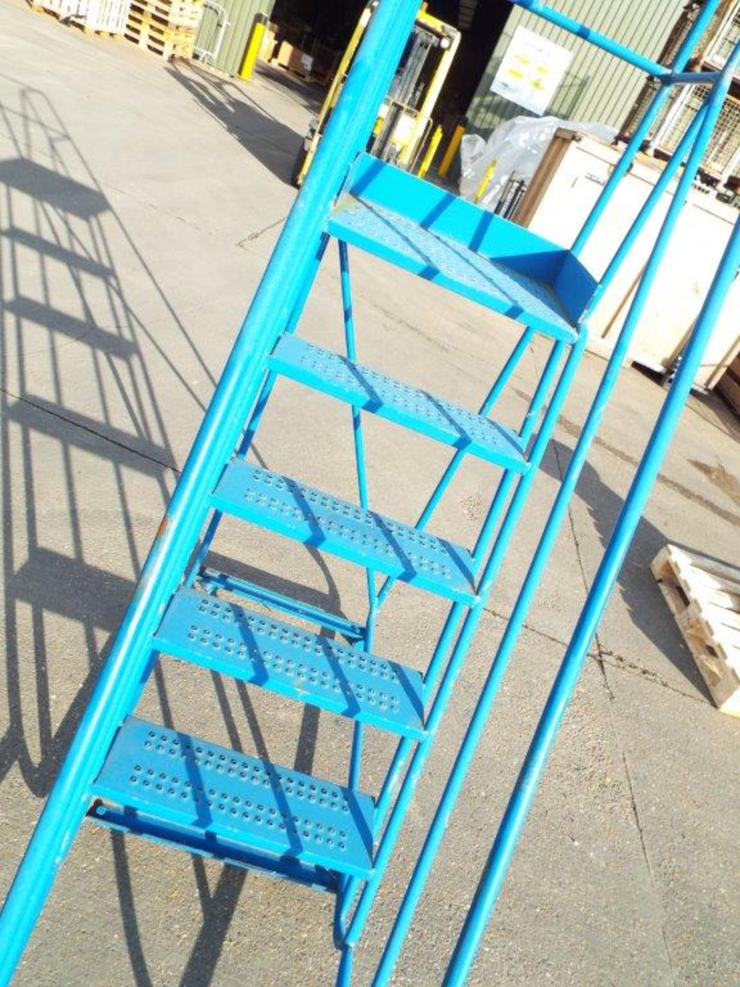 5-Step mobile Warehouse Ladder - Image 5 of 6