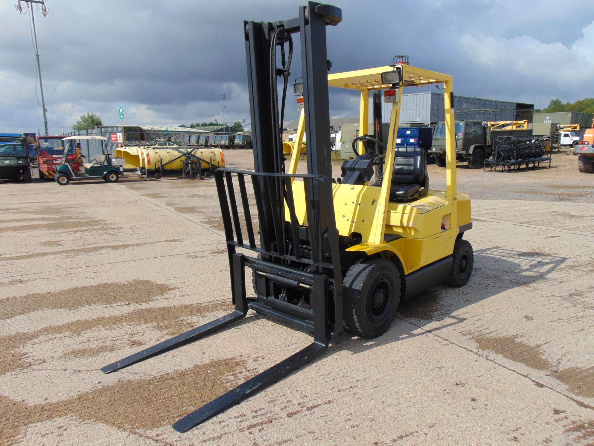 Hyster H2.50XM Counter Balance Diesel Forklift C/W Side Shift - Image 3 of 16