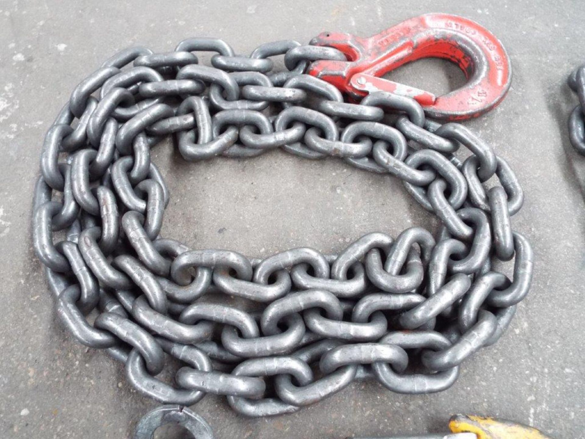 3 x Heavy Duty Chains and 2 x Hook Assys - Image 4 of 9