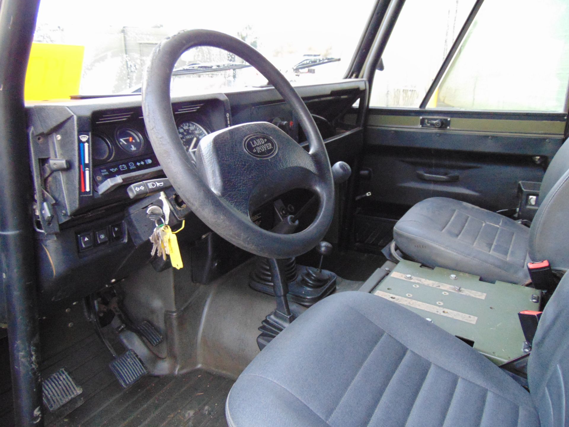 Land Rover Wolf 90 Hard Top Left Hand Drive C/W Pioneer Tool Kit - Bild 20 aus 25