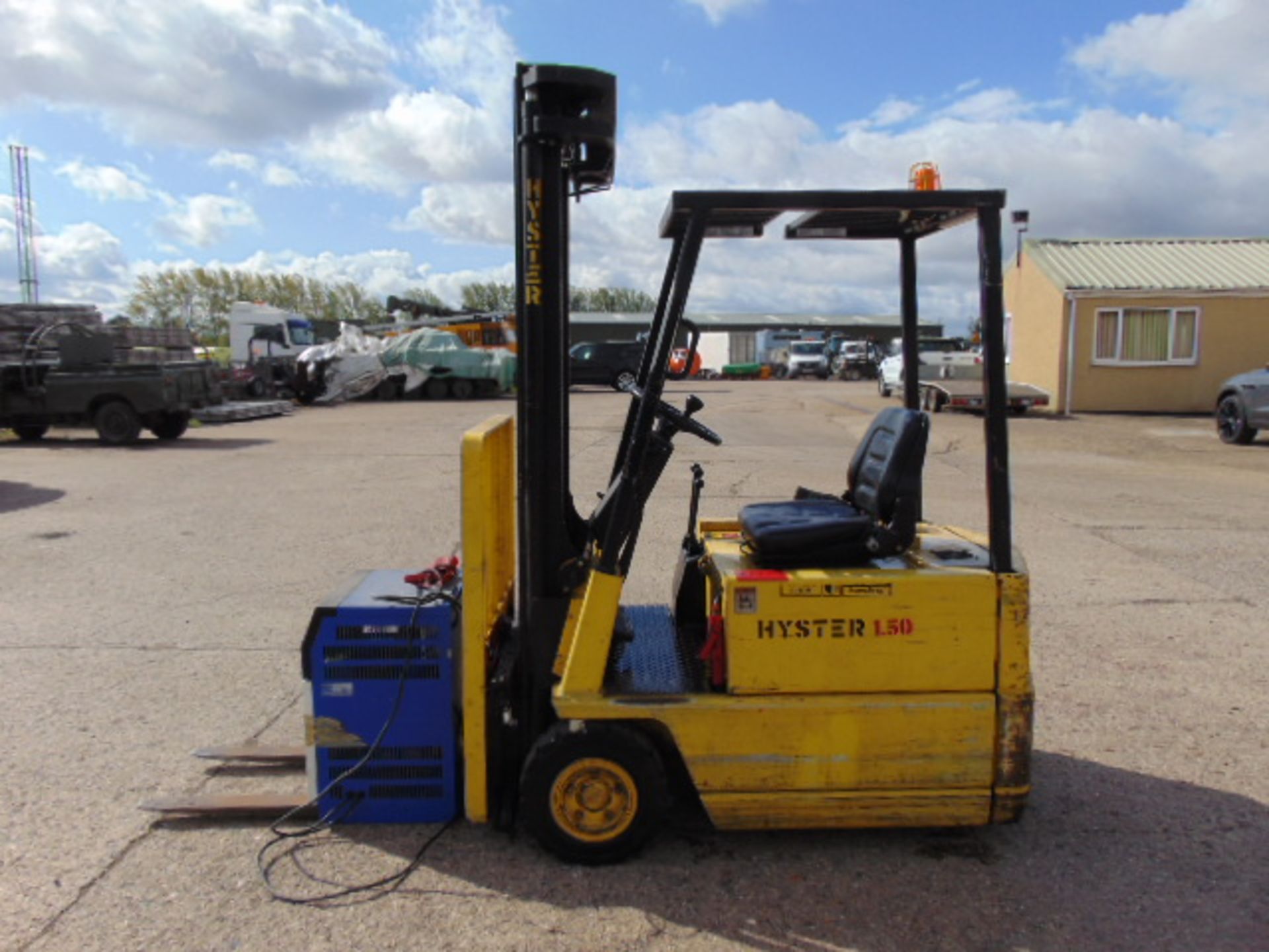 Hyster A1.50XL Electric Forklift with sideshift - Bild 5 aus 15