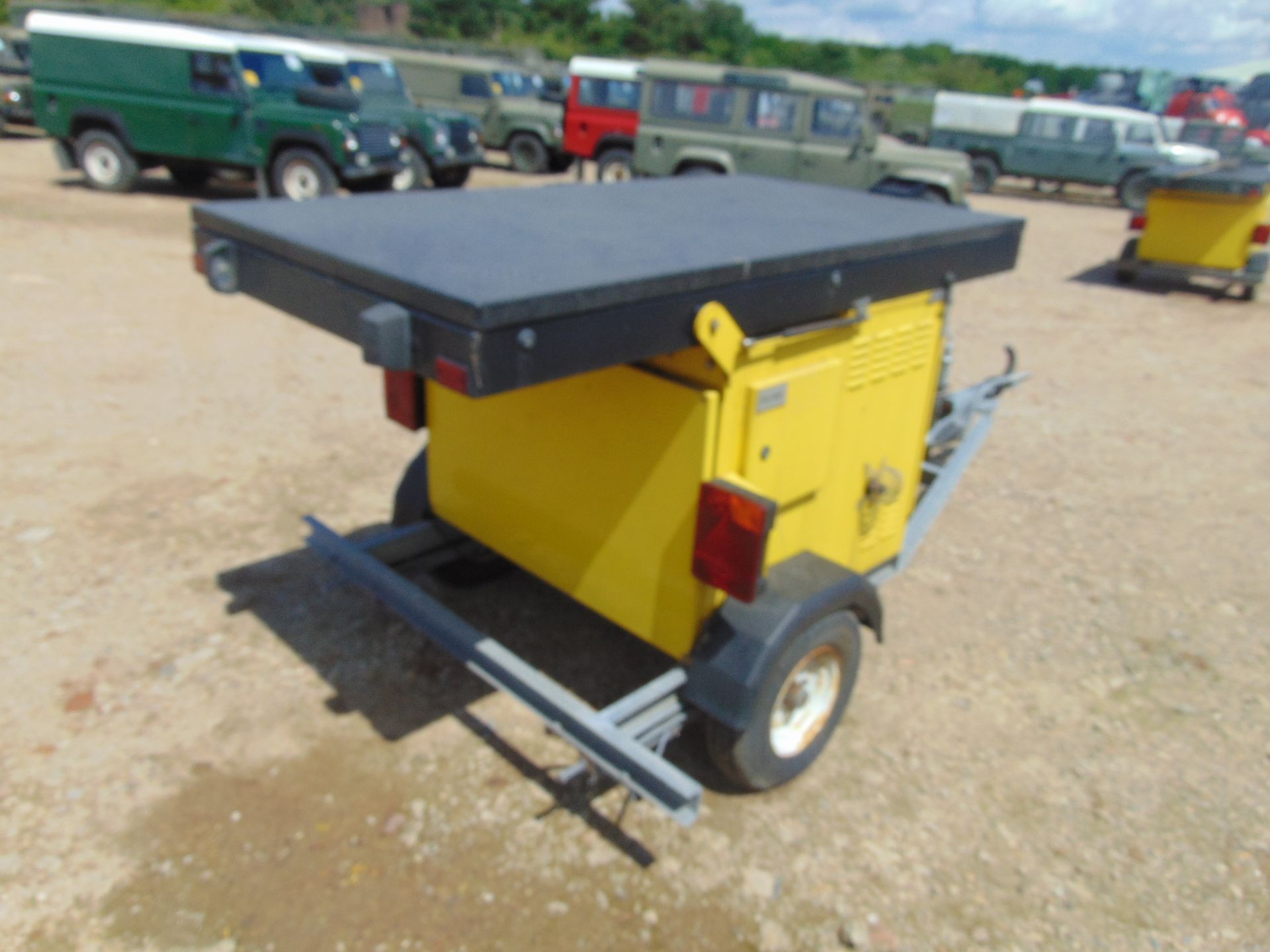 Dambach Single Axle Trailer Mounted Mobile Vehicle Message Sign with Generator and Speed Camera - Image 9 of 24