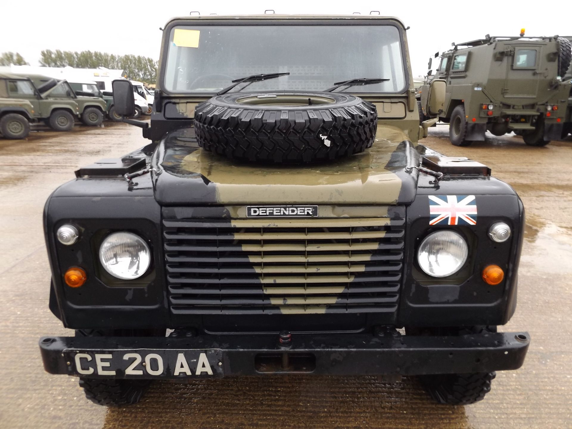 Land Rover 110 Hard Top R380 gearbox - Image 2 of 19