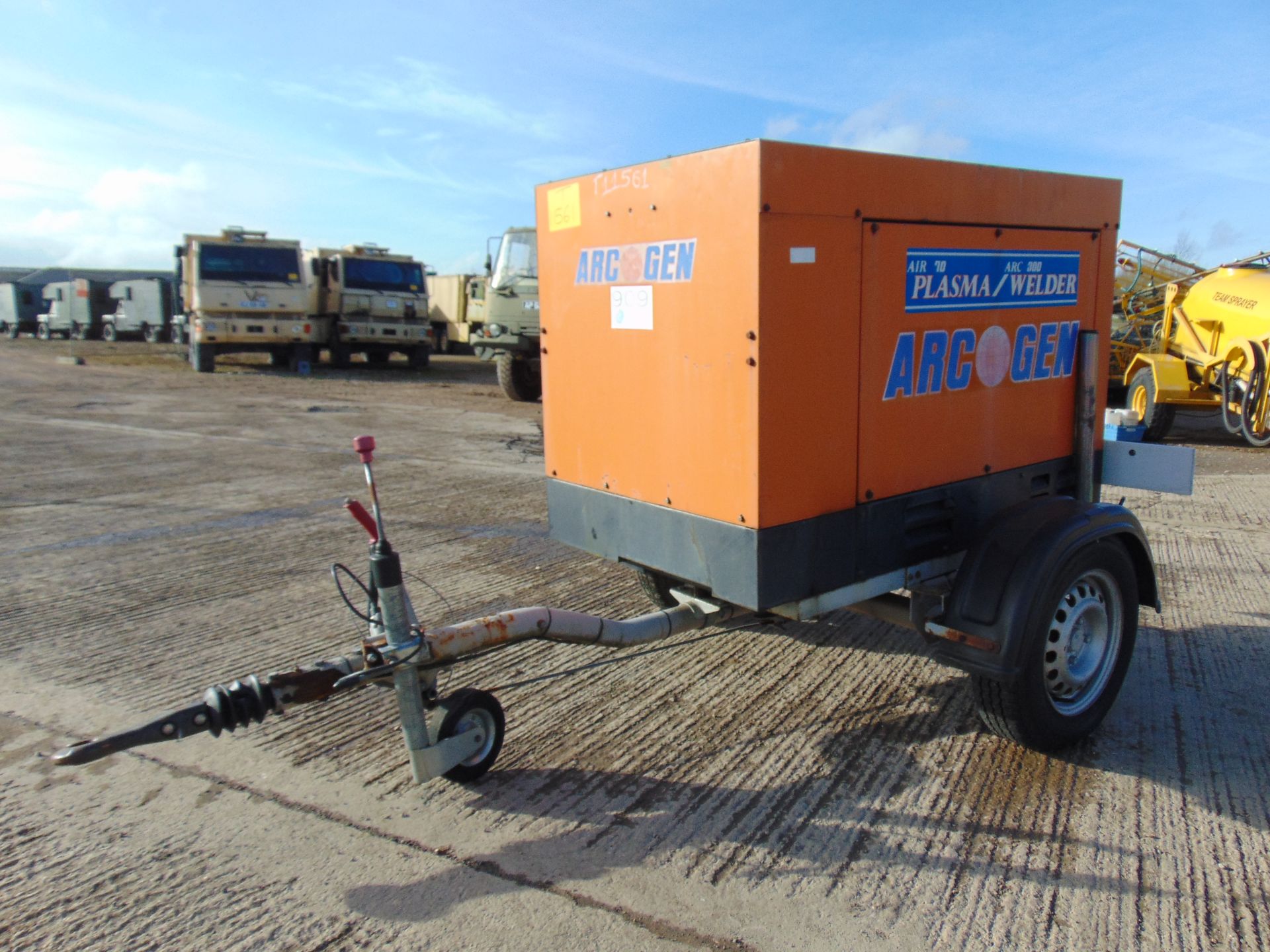 Arc-Gen Plasarc 70 Engine Driven Mobile Air Plasma DC Welder. - Image 2 of 12