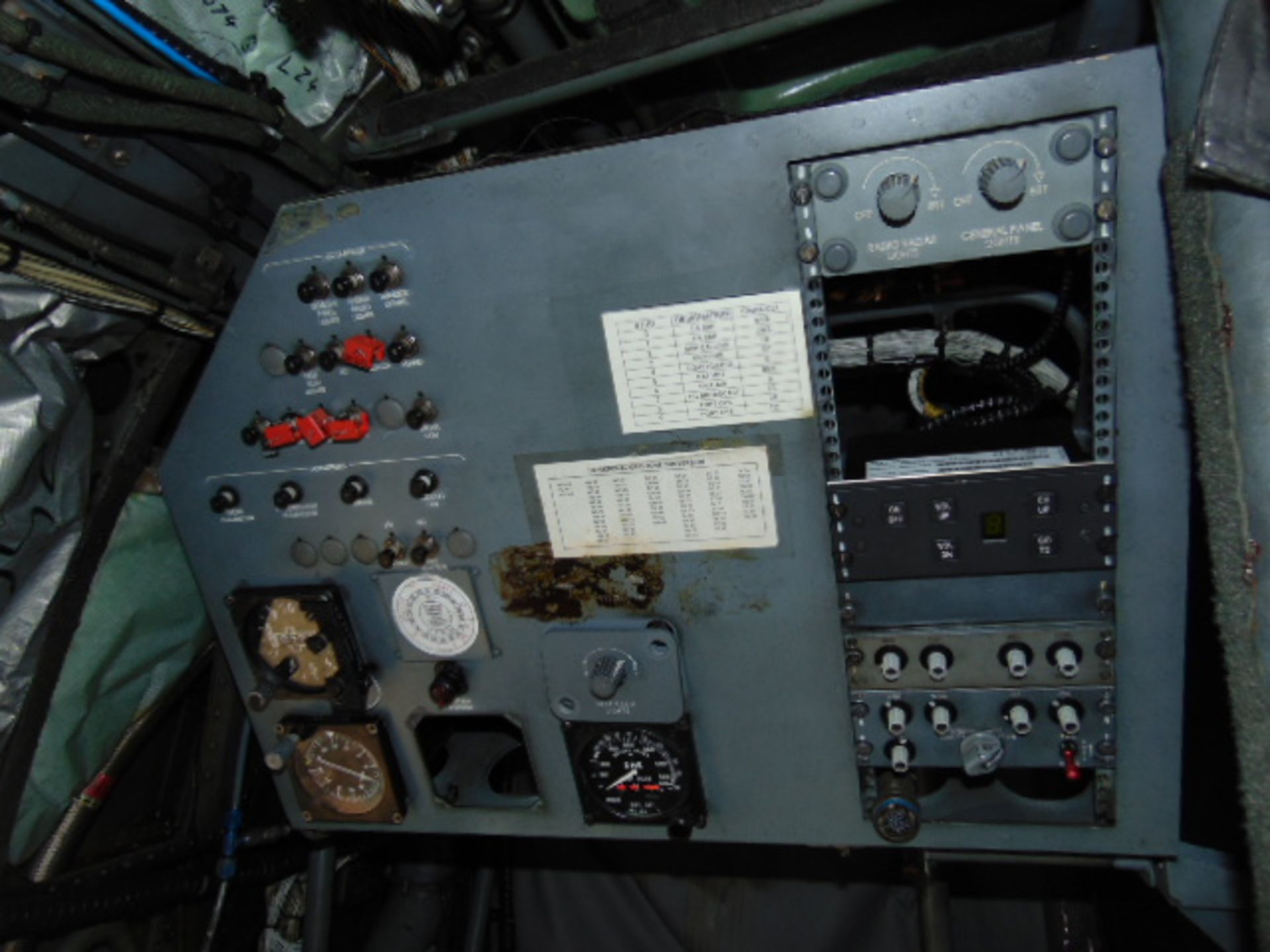 Westland Sea King HAR.3 (TAIL NUMBER ZE368) Airframe - Image 10 of 24