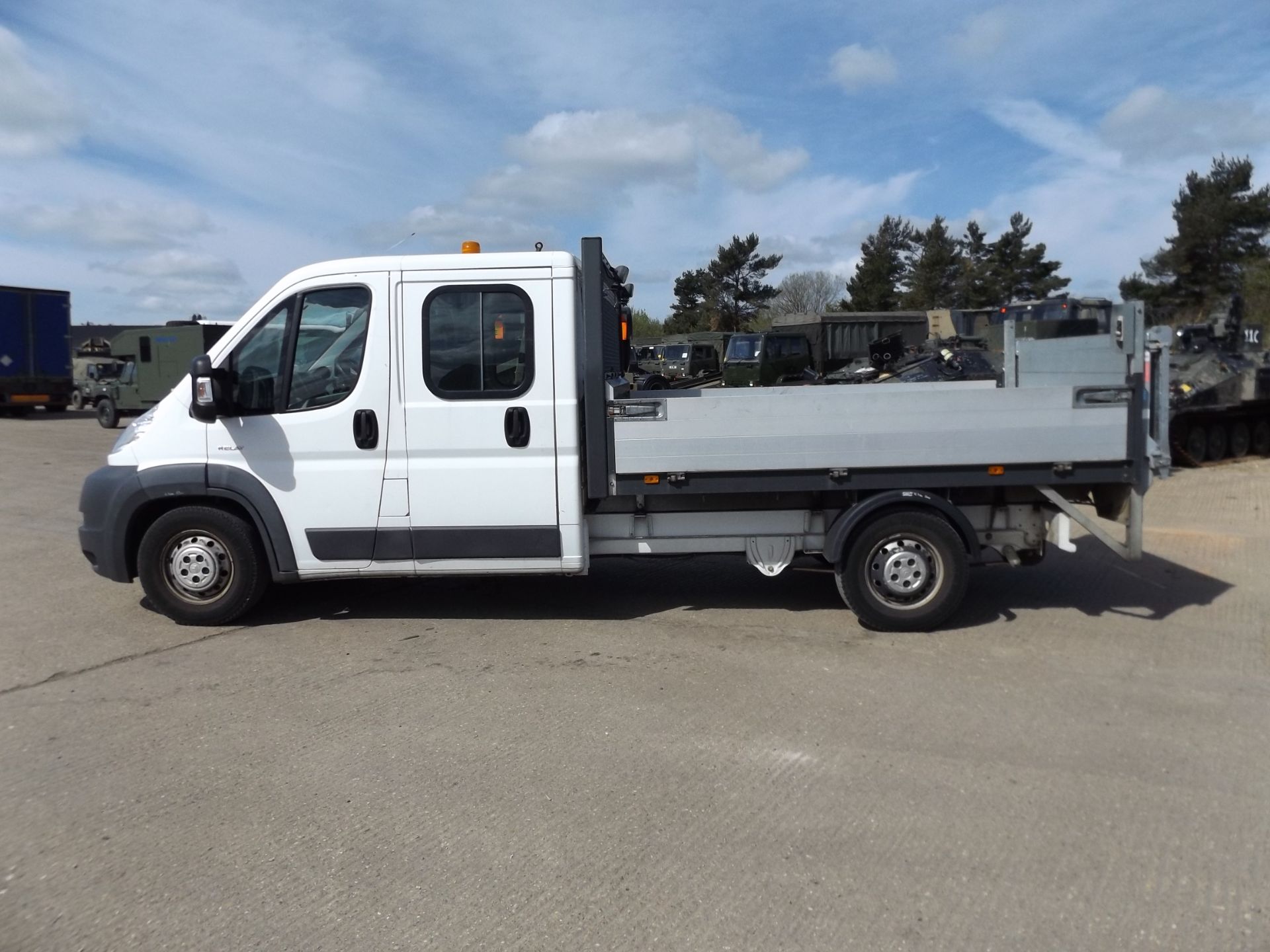 Citroen Relay 7 Seater Double Cab Dropside Pickup - Image 4 of 18