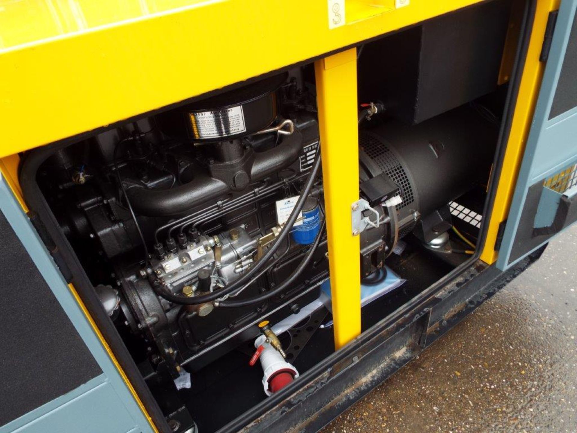 UNISSUED WITH TEST HOURS ONLY 40 KVA 3 Phase Silent Diesel Generator Set - Image 8 of 19