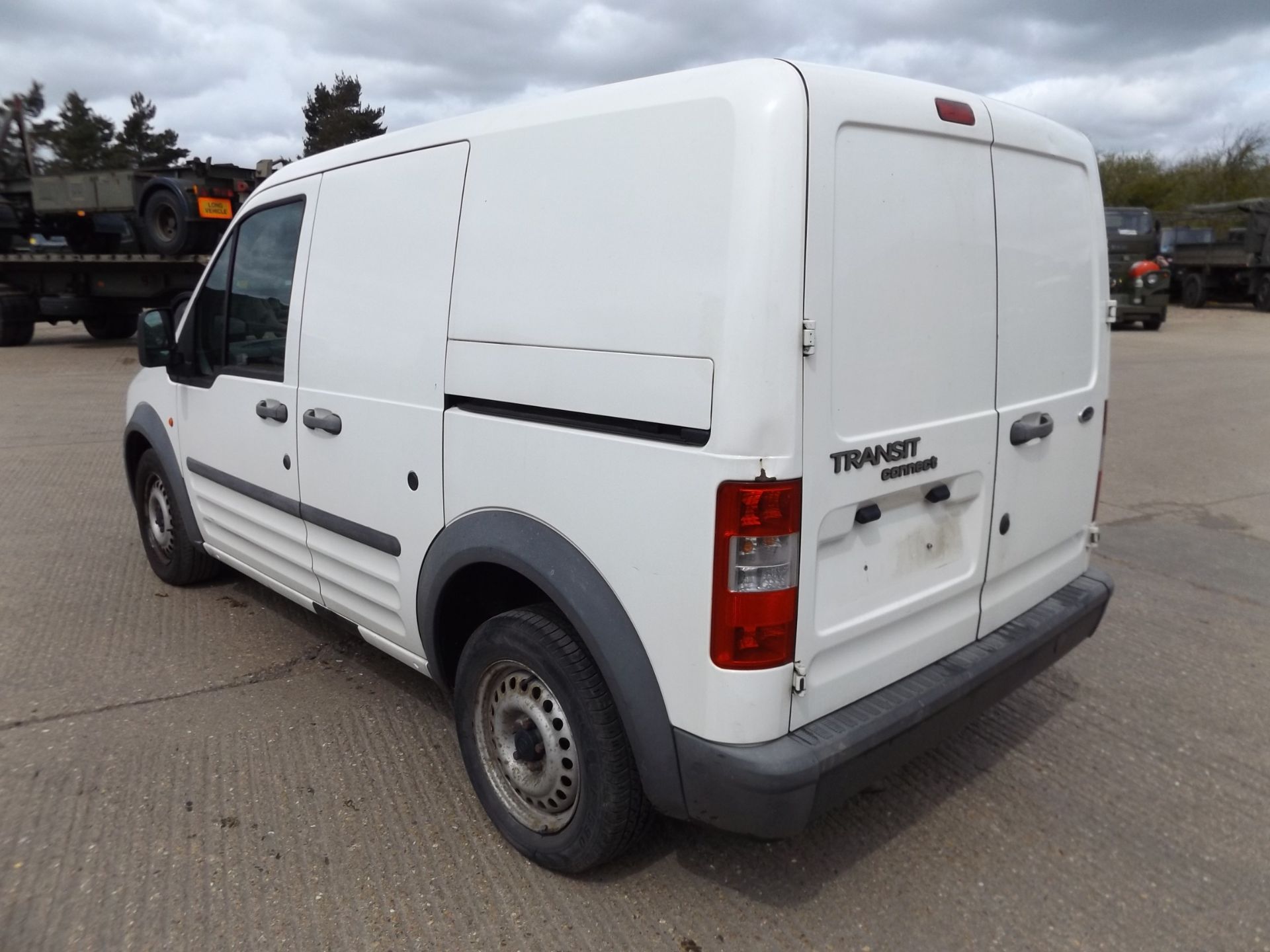 Ford Transit Connect T200L Panel Van - Bild 5 aus 16