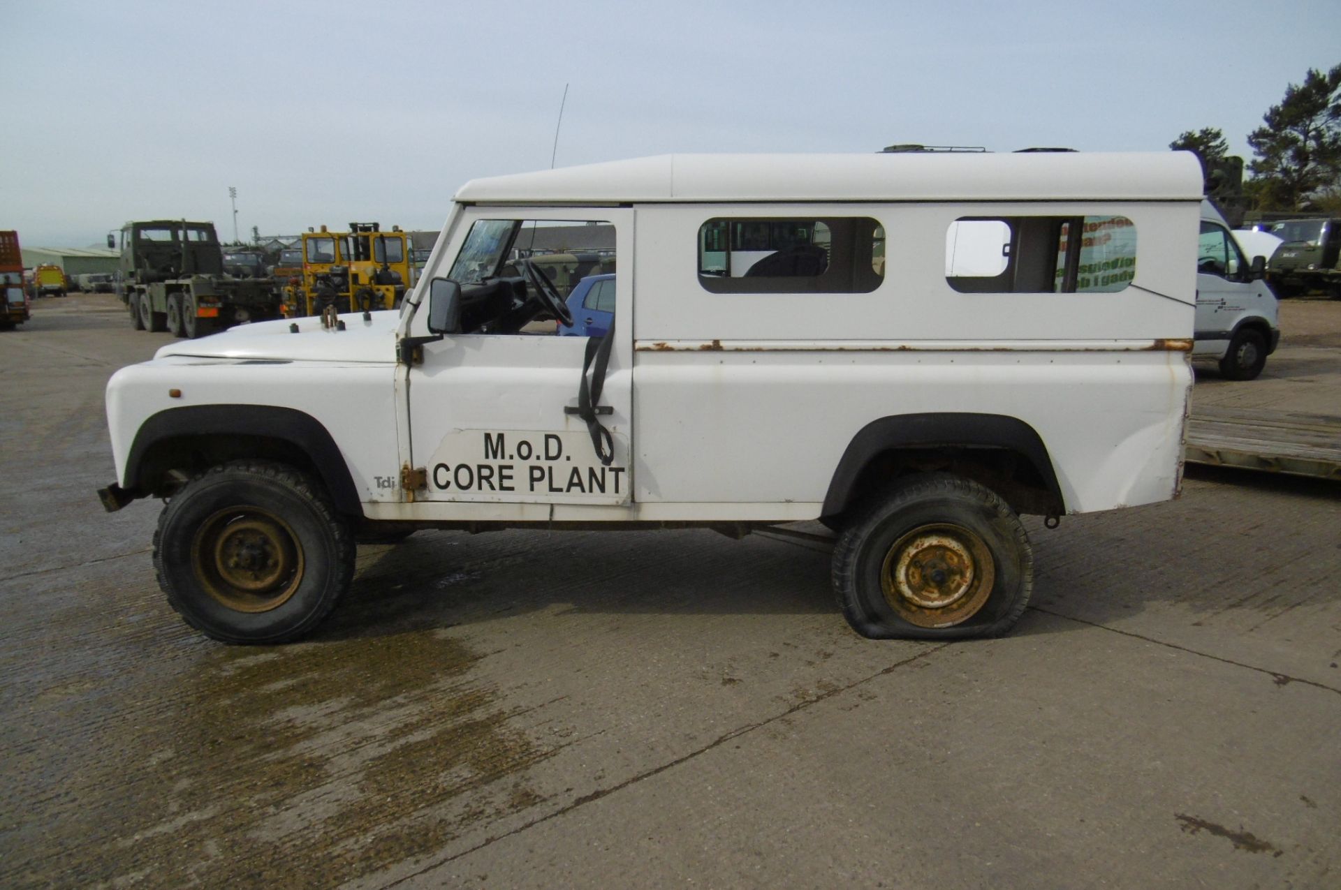 Land Rover 110 Hard Top suitable for spares or repairs - Image 4 of 13