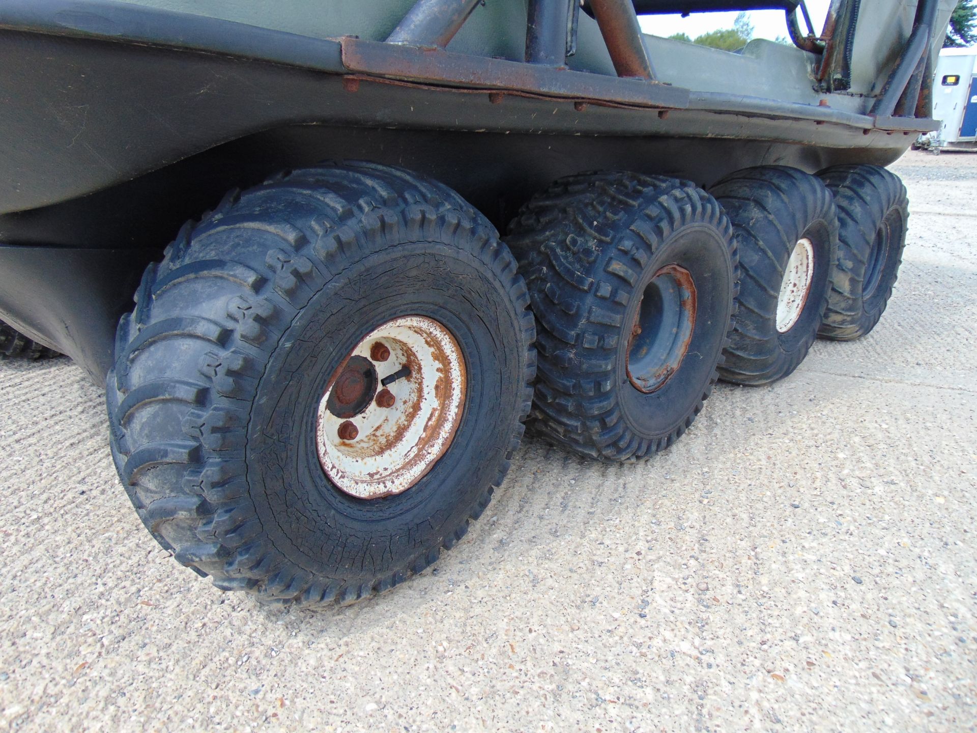 Argocat 8x8 Conquest Amphibious ATV with Canopy - Image 10 of 19