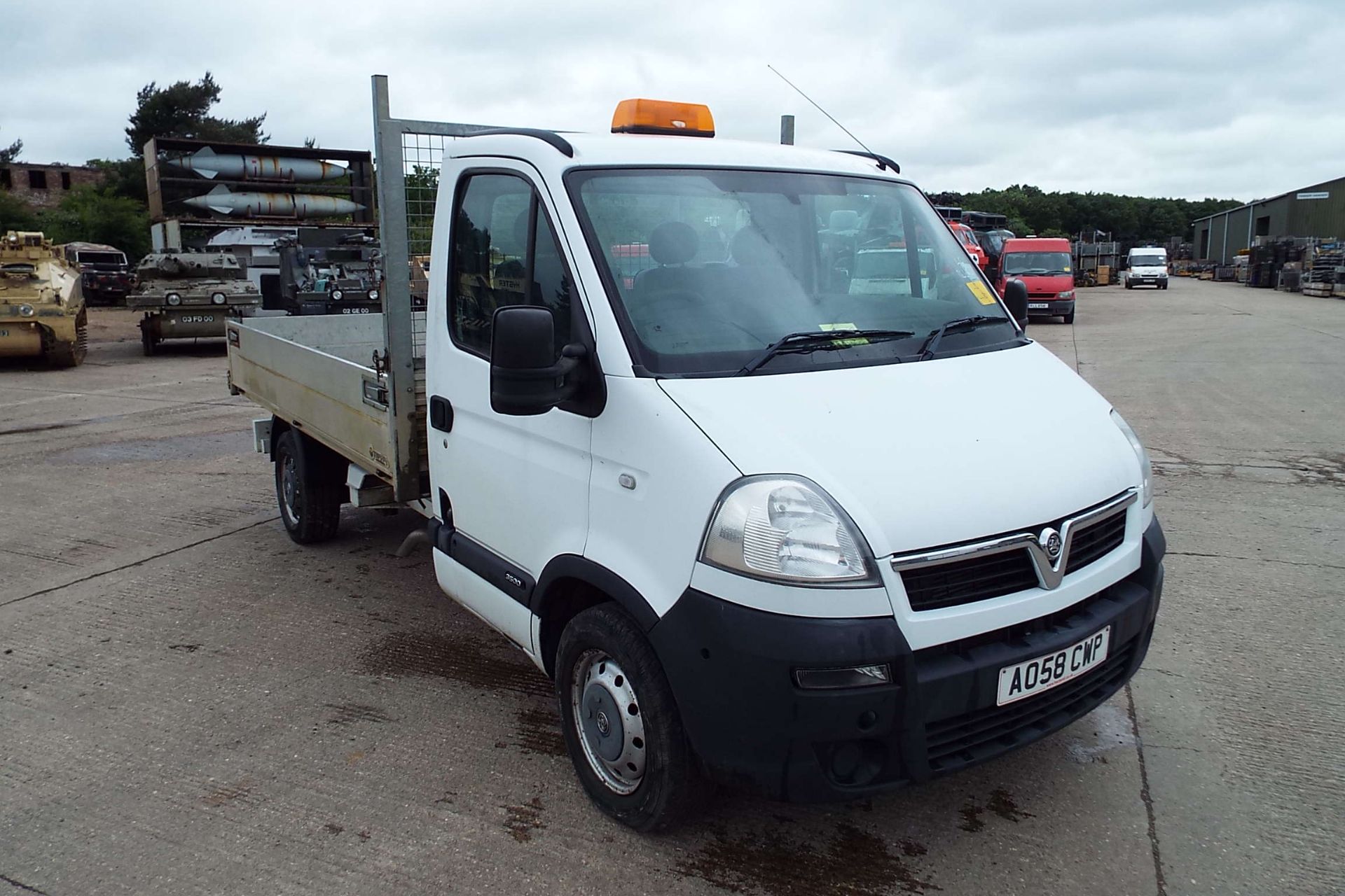 Vauxhall Movano 3500 2.5 CDTi MWB Flat Bed Tipper - Image 2 of 20