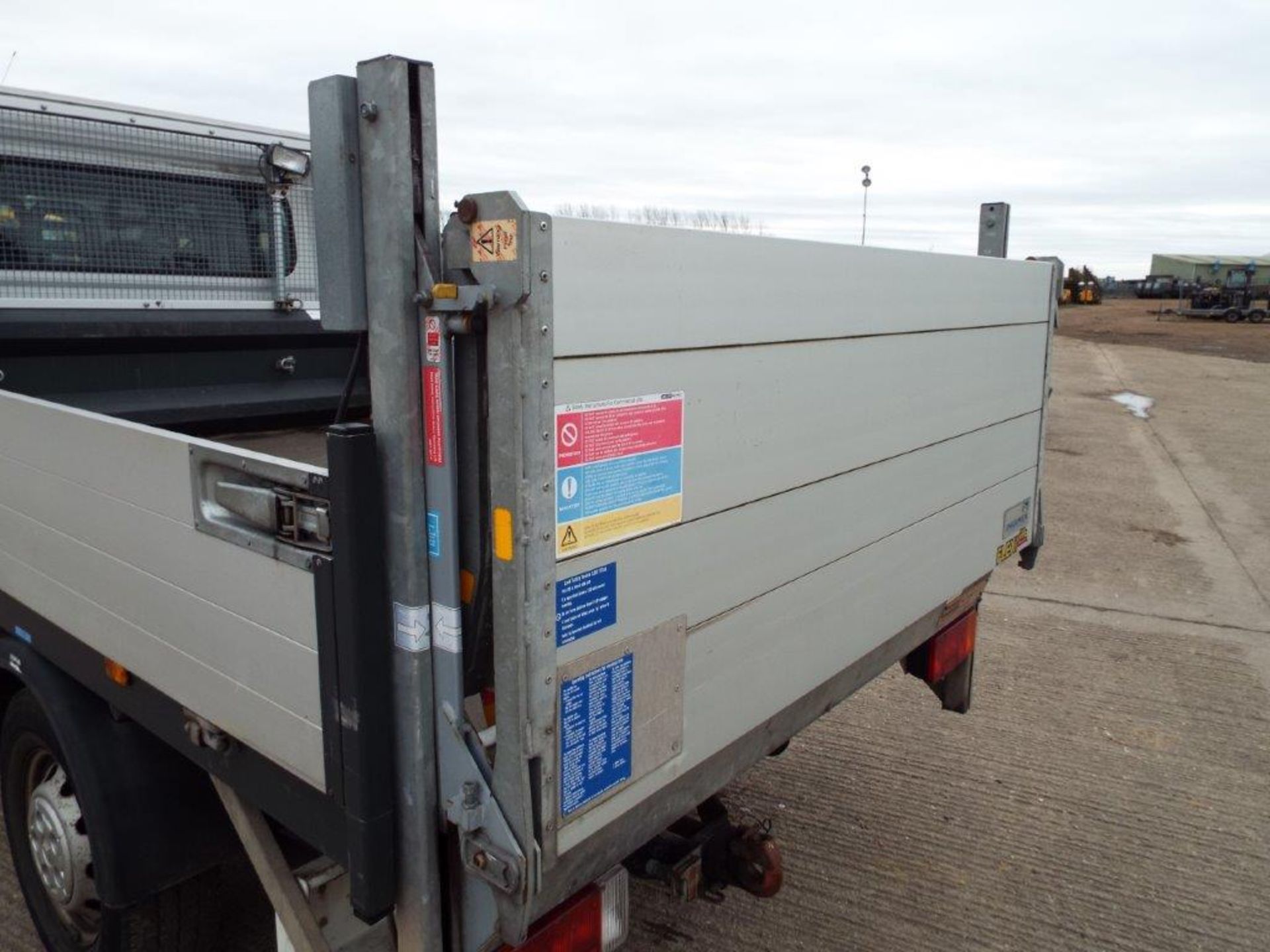 Citroen Relay 7 Seater Double Cab Dropside Pickup with 500kg Ratcliff Palfinger Tail Lift - Image 19 of 29