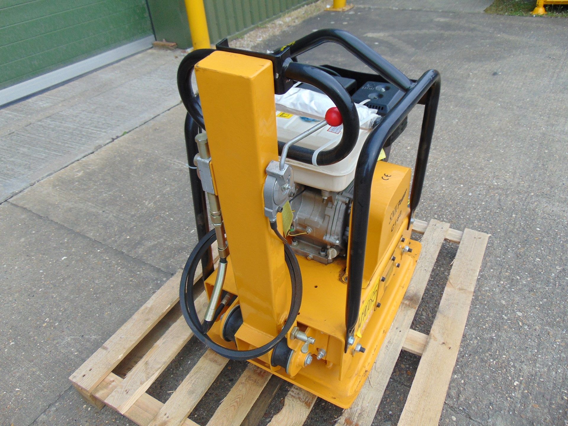 New & Unused SNK Power C160 Petrol Powered Compaction Wacker Plate - Image 5 of 11