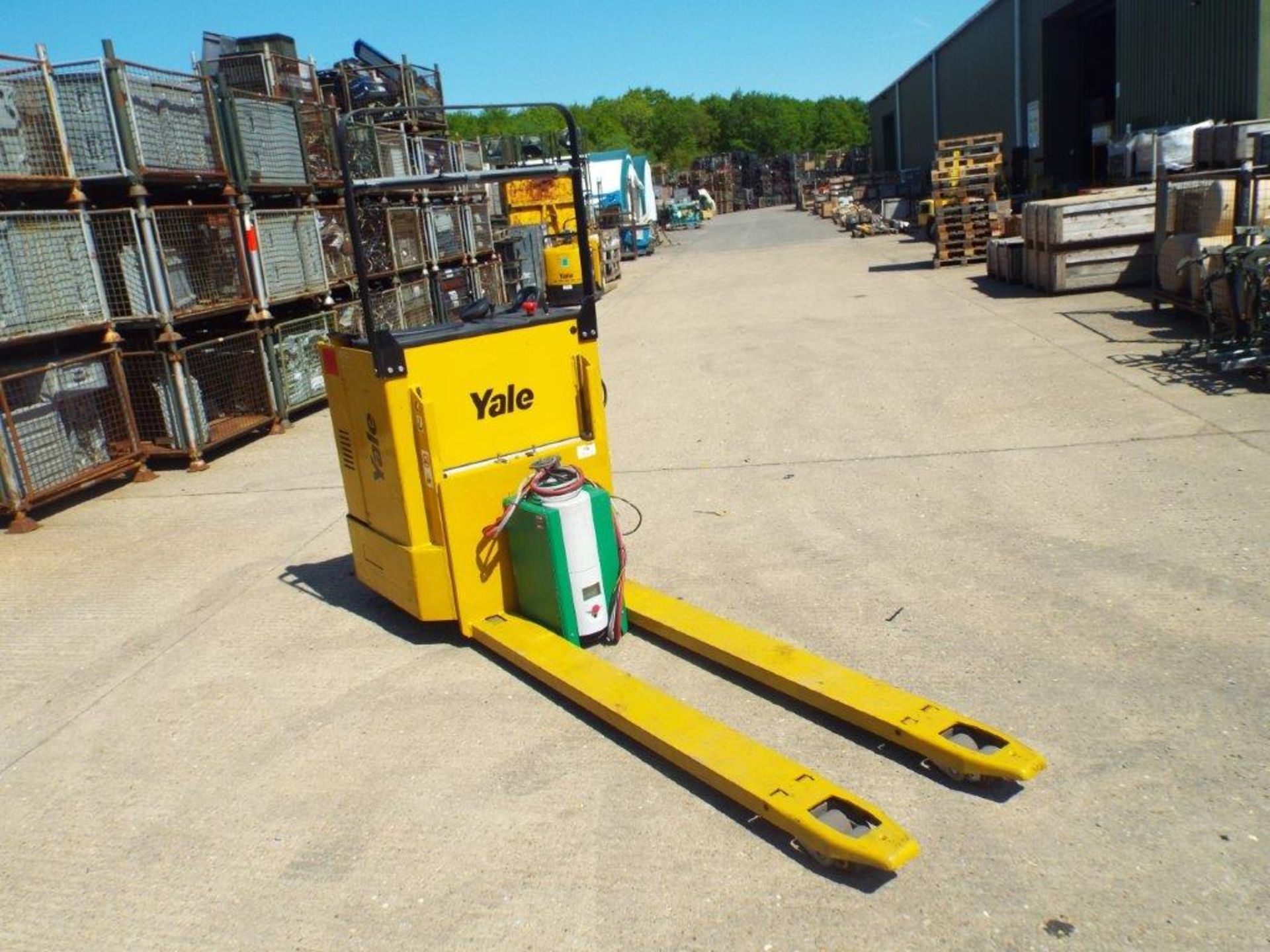 Yale MP20S 2T Self Propelled Electric Pallet Truck - Bild 7 aus 20