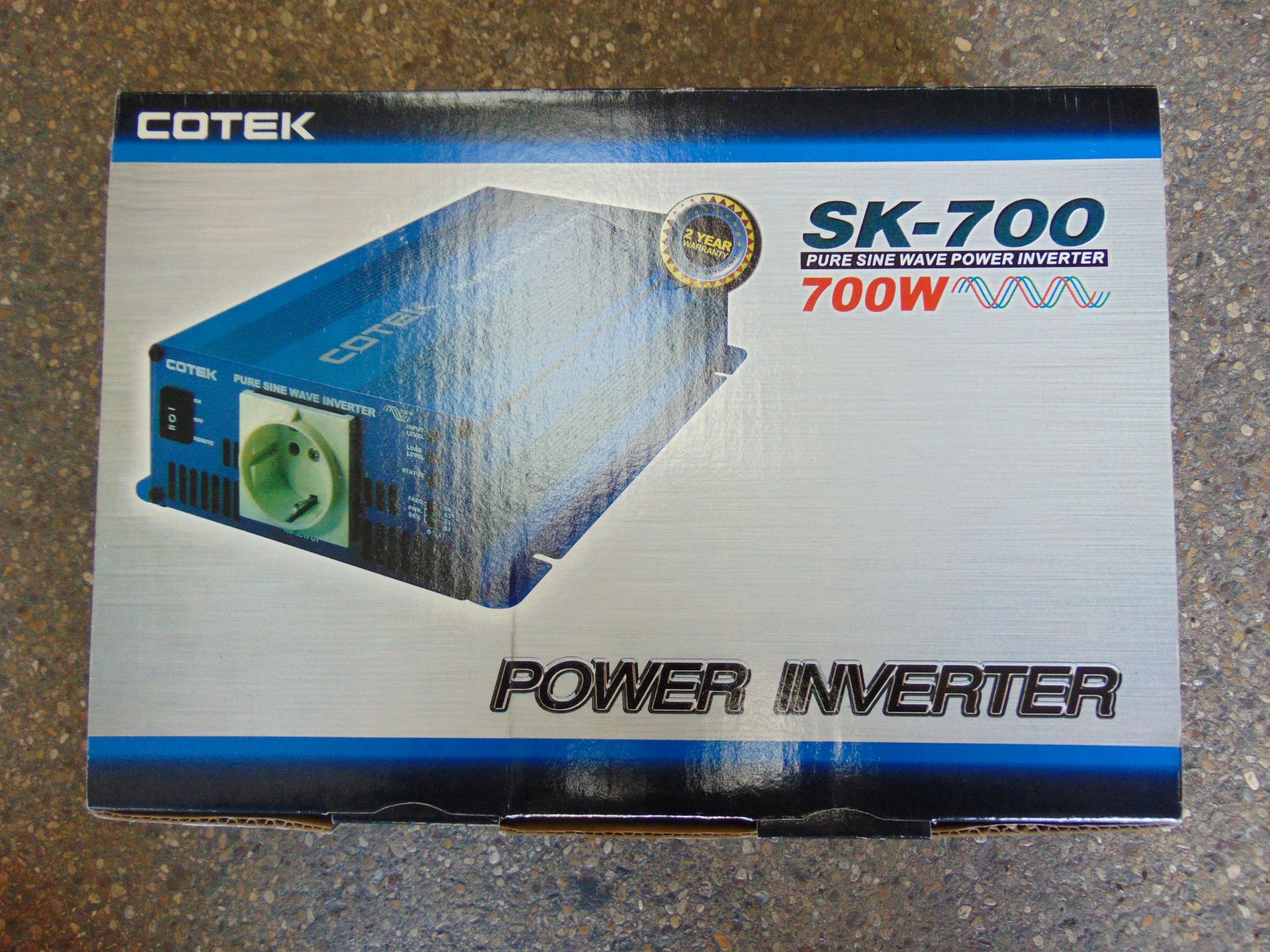 Cotek SK700 Pure Sine Wave Power Inverter