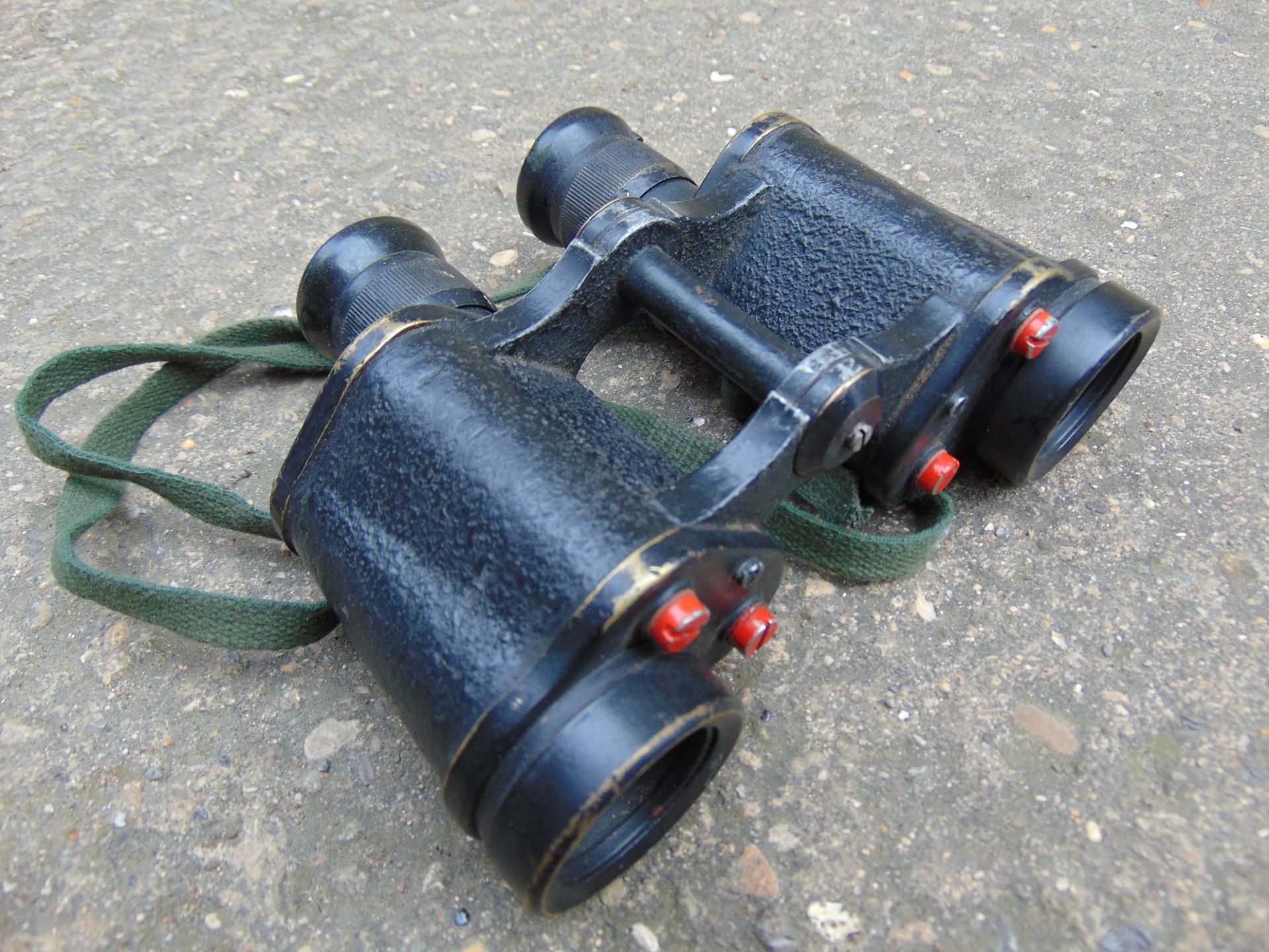 BINO PRISM No2 MK3 Binoculars intended for field use during World War 2