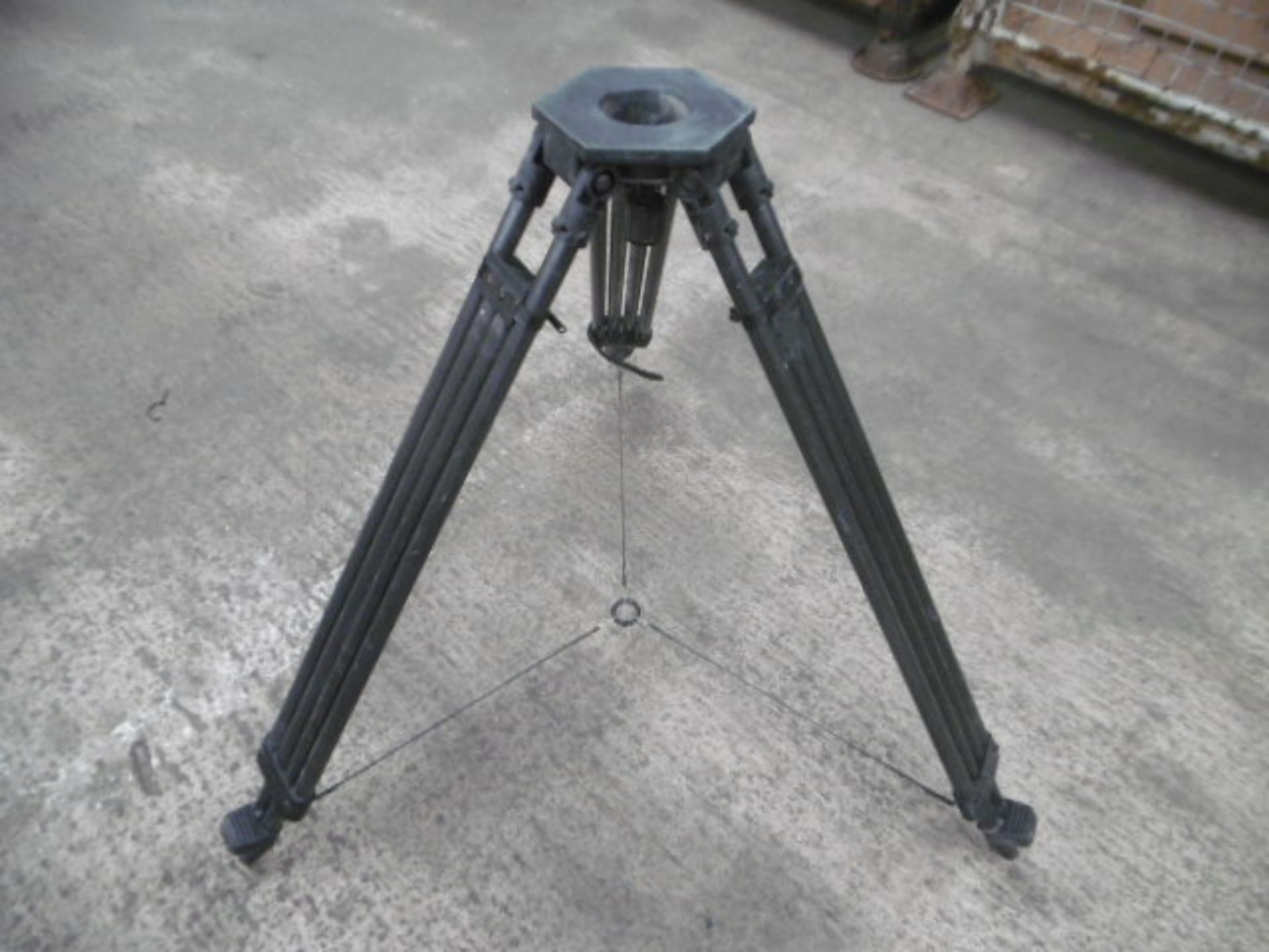 Lightweight Combat Tripod - Bild 2 aus 4