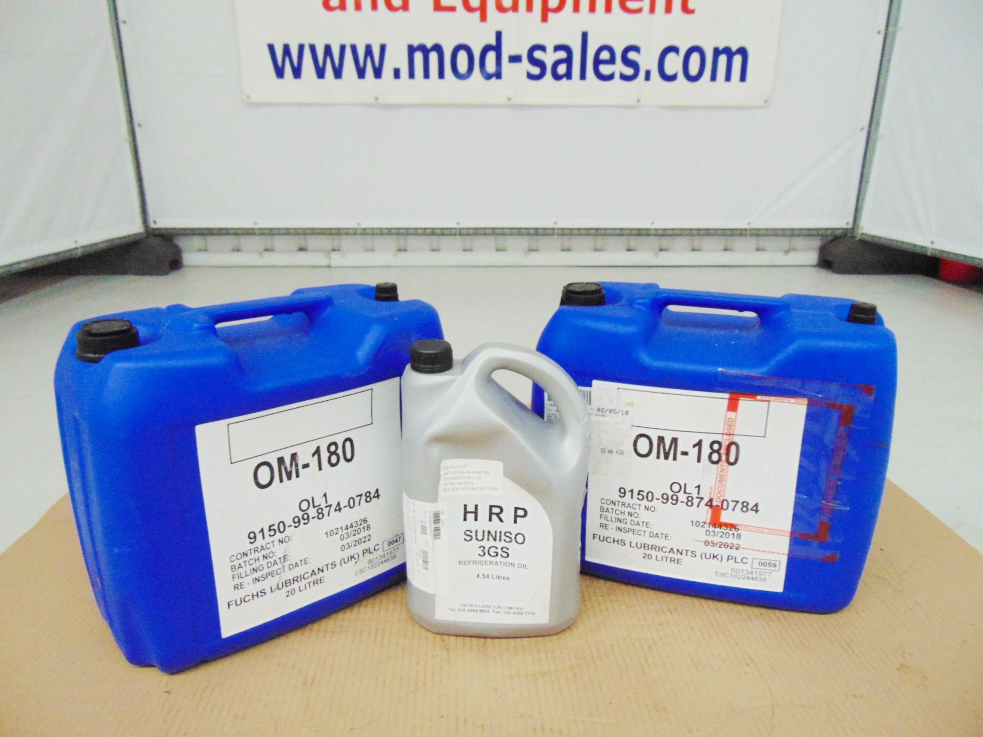 2 x Unissued 20L Tubs of Fuchs OM-180 & 1 x 4.54L Tub of Suniso 3GS Refrigeration Oil