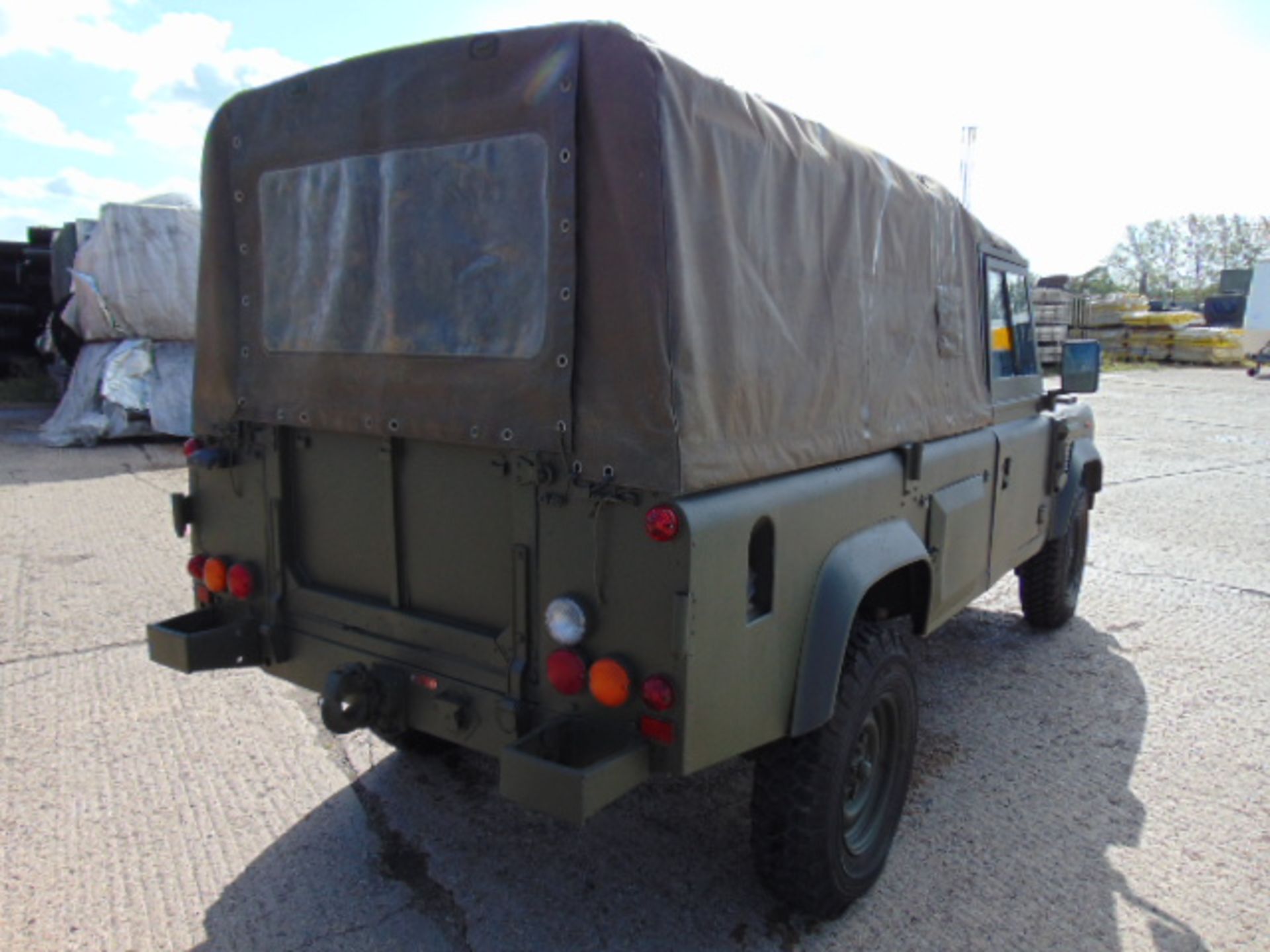 Military Specification Land Rover Wolf 110 Soft Top - Image 6 of 21