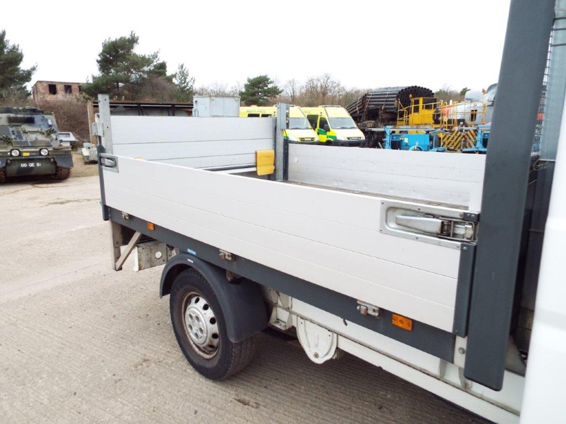 Citroen Relay 7 Seater Double Cab Dropside Pickup with 500kg Ratcliff Palfinger Tail Lift - Image 15 of 29