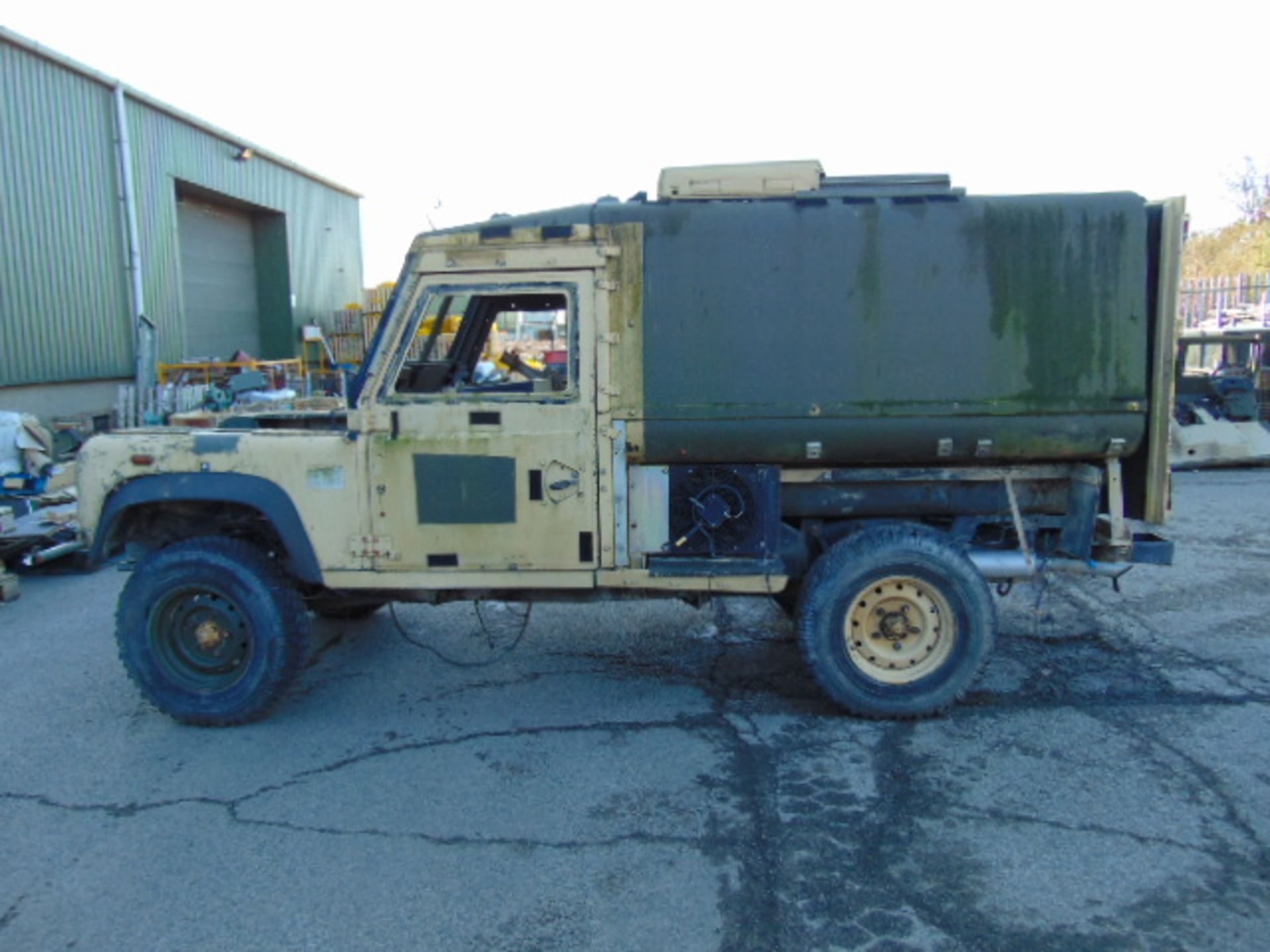 Very Rare Direct from Service Unmanned Landrover 110 300TDi Panama Snatch-2A - Image 4 of 11