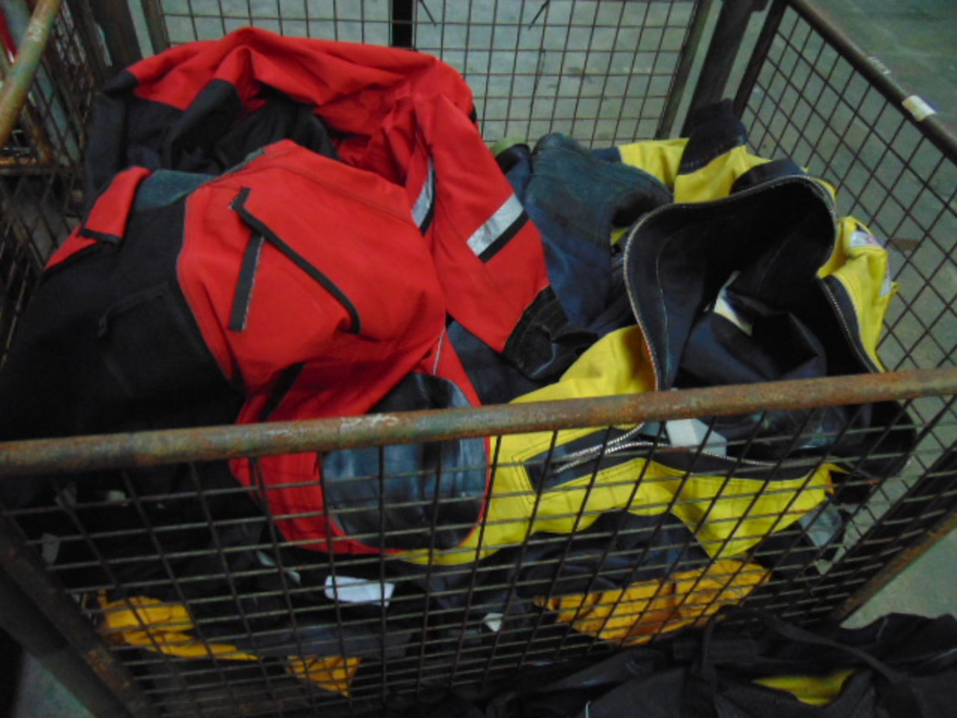 Qty Approx 17 x Ex UK Fire and Rescue Service Mixed Size Dry Suits - Bild 5 aus 6