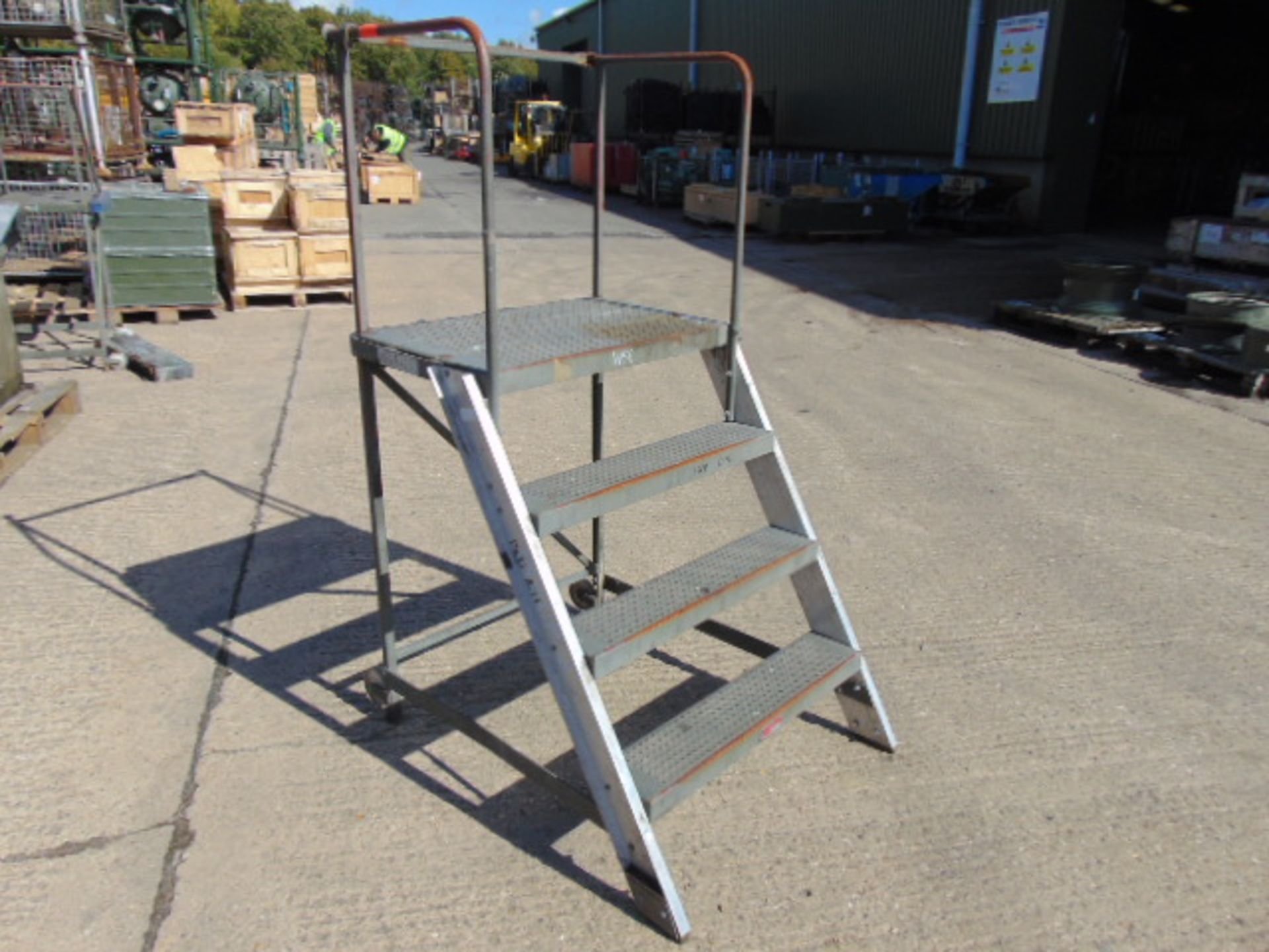 Martin-Thomas Ltd 4-Step mobile Warehouse Ladder