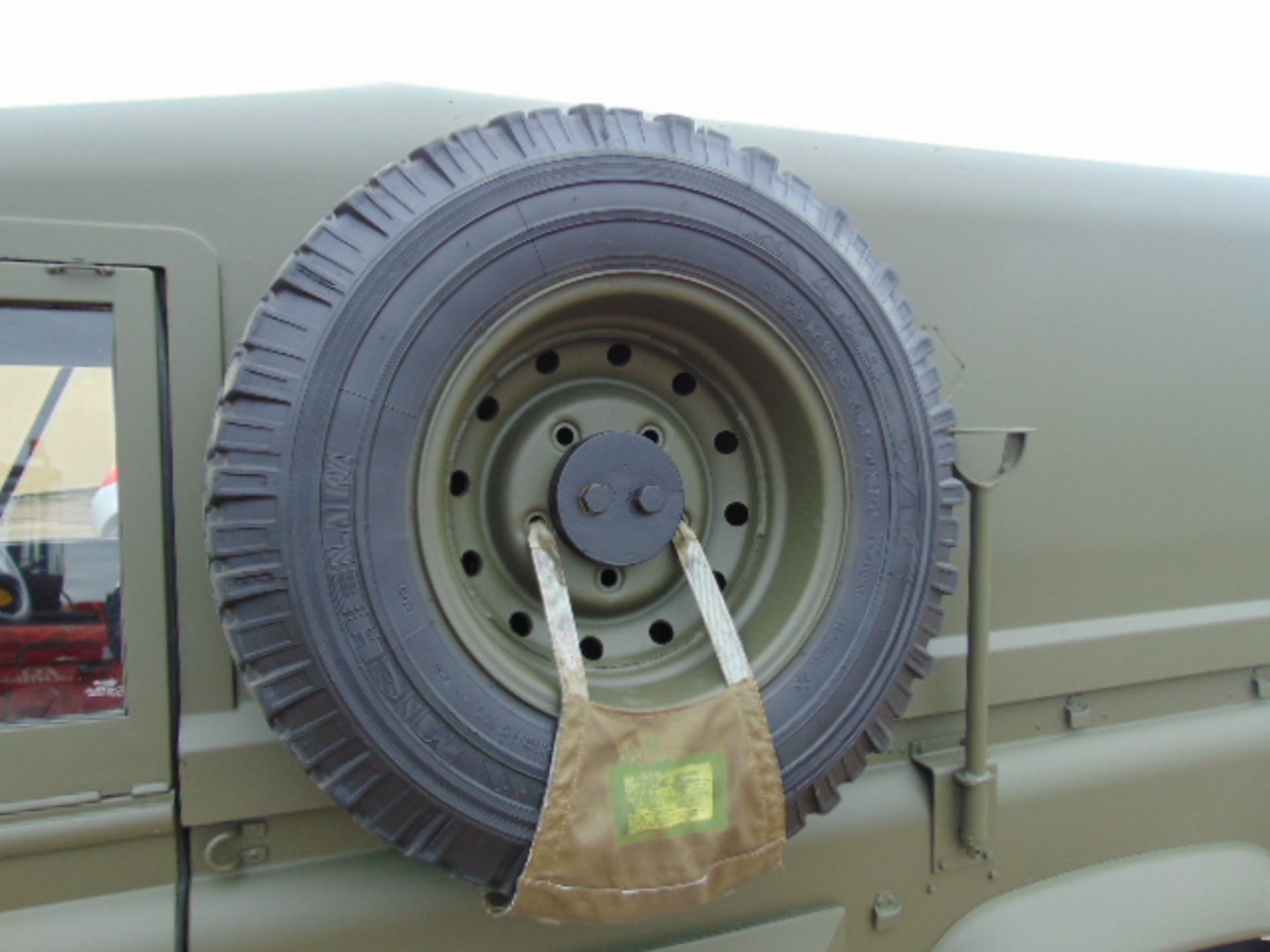 Military Specification Land Rover Wolf 110 Hard Top - Image 23 of 25