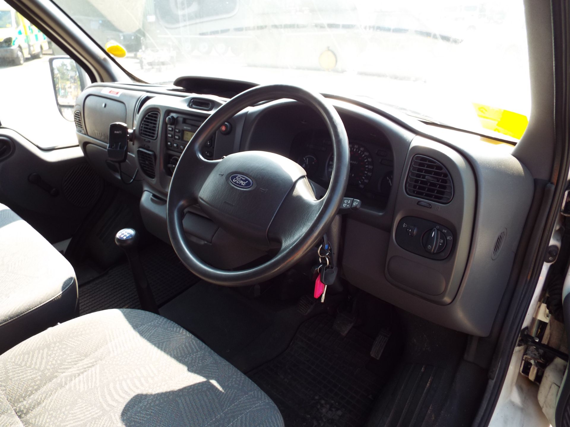 Ford Transit 350 LWB TD Drop Side Pickup - Image 11 of 21