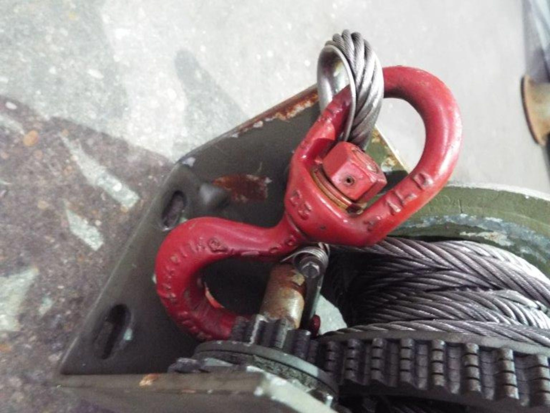 Hand Winch with Wire Winch Rope - Image 4 of 8