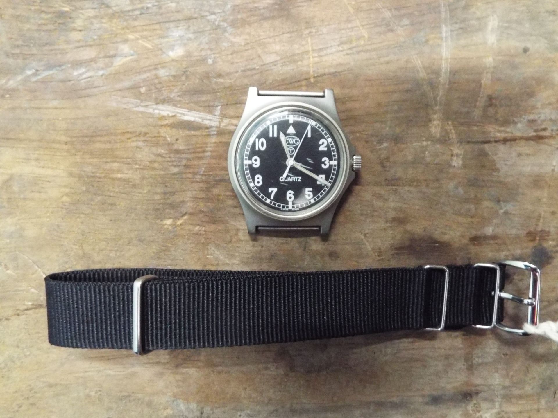 Very Rare Genuine British Army, Waterproof CWC Quartz Wrist Watch - Image 5 of 6