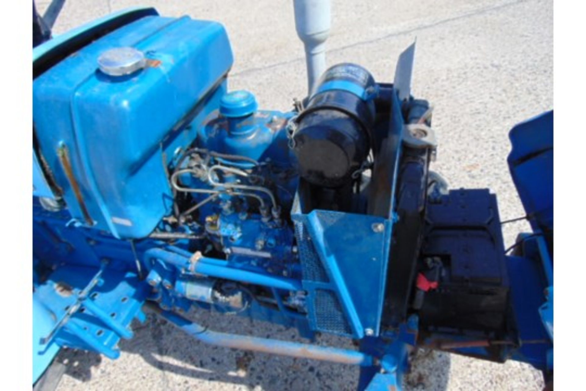 Hinomoto E14D Tractor 4 x 4 c/w DS1201 Rotovator - Image 10 of 18
