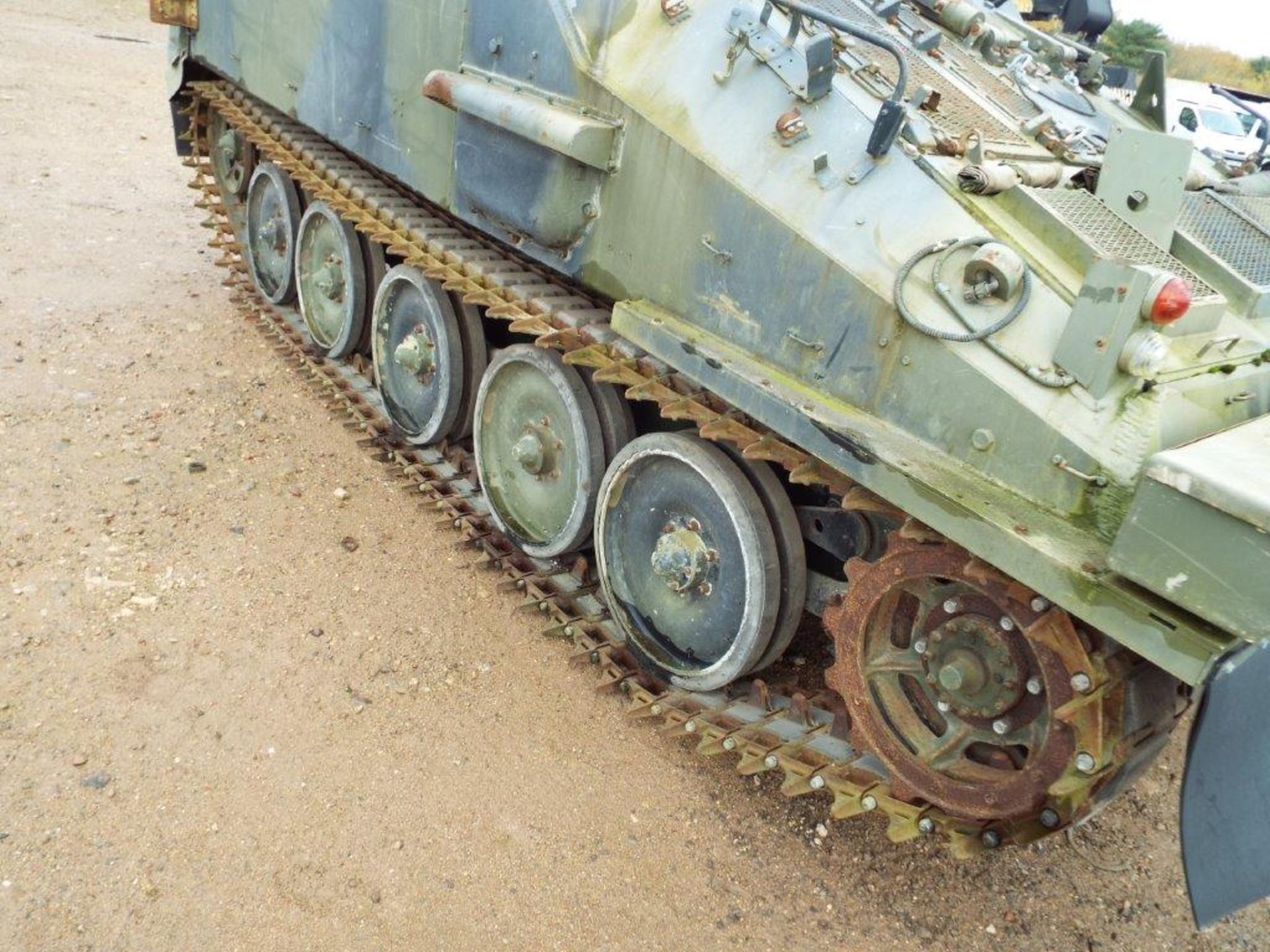 CVRT (Combat Vehicle Reconnaissance Tracked) FV105 Sultan Armoured Personnel Carrier - Bild 11 aus 27